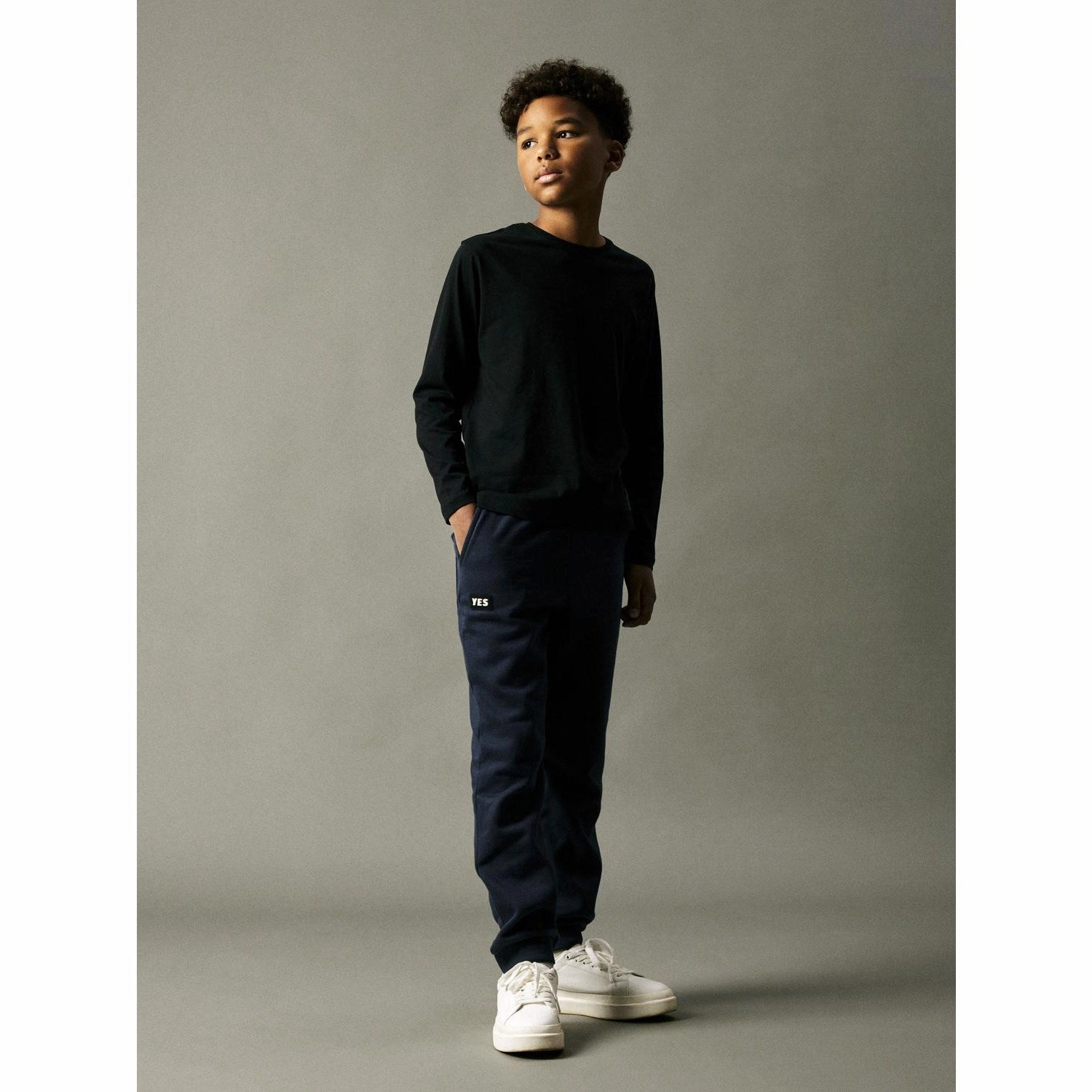 Taped Neckline sneaker Name It Inkwell Ohans Regular Sweatpants