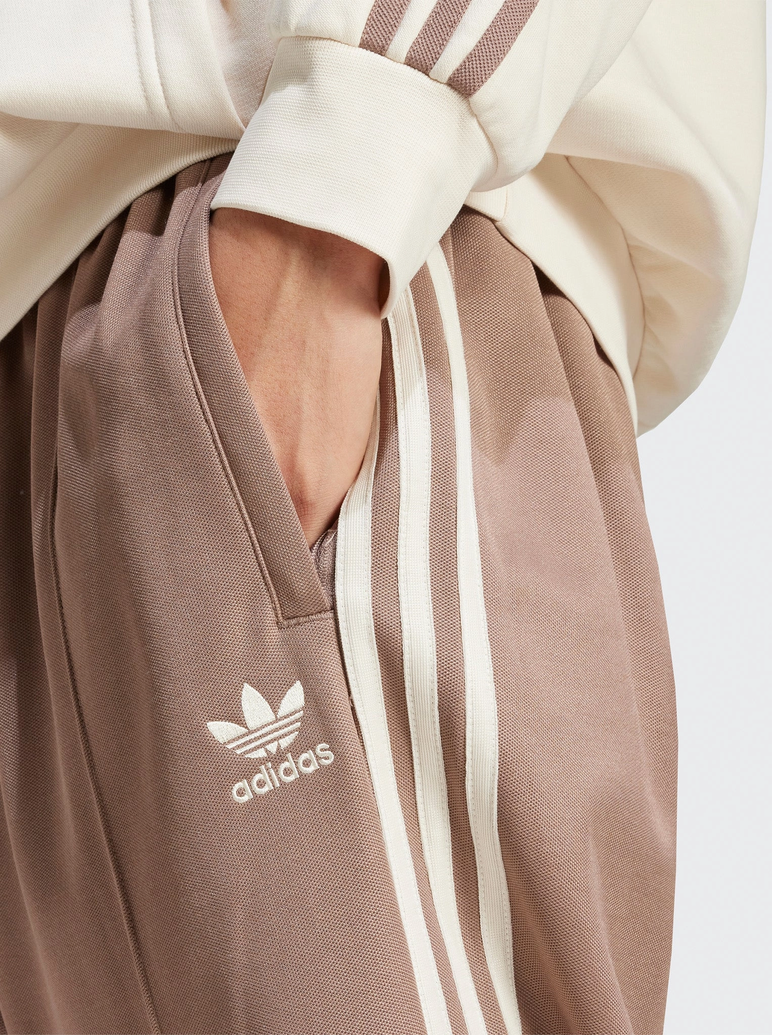 Flattering Fit Wear Breathable Fit Adicolor Baggy Fit Firebird Track Pants