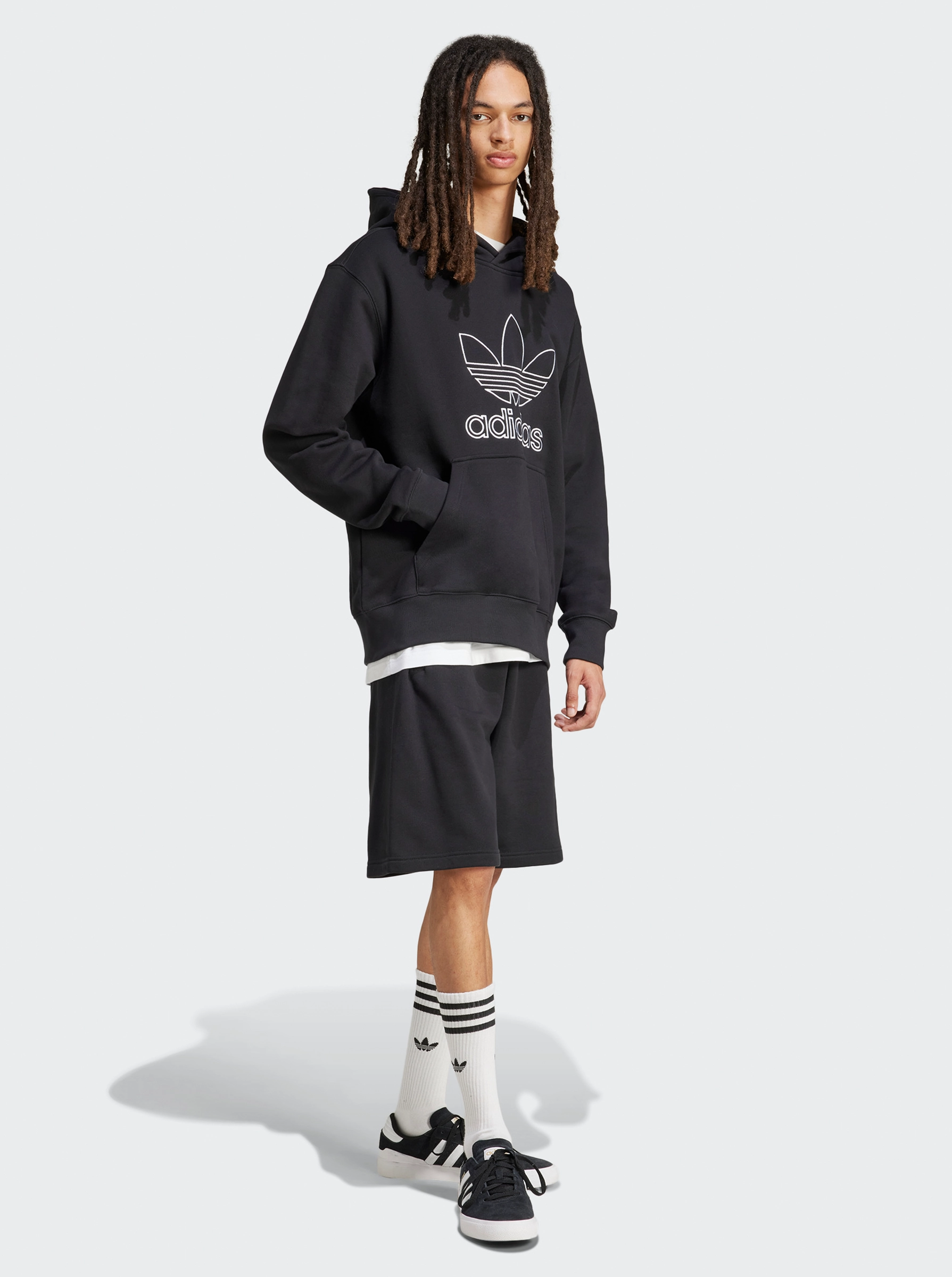 Adicolor Outline Trefoil Hoodie Panda like