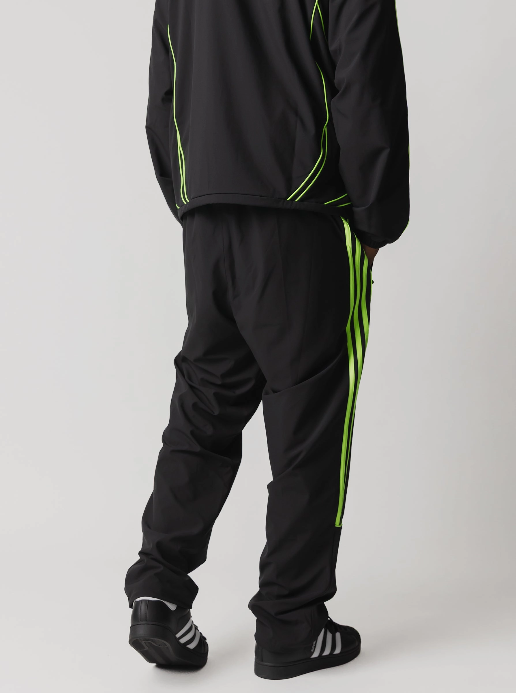 Comfy Wearable Adicolor Teamgeist Trackpant