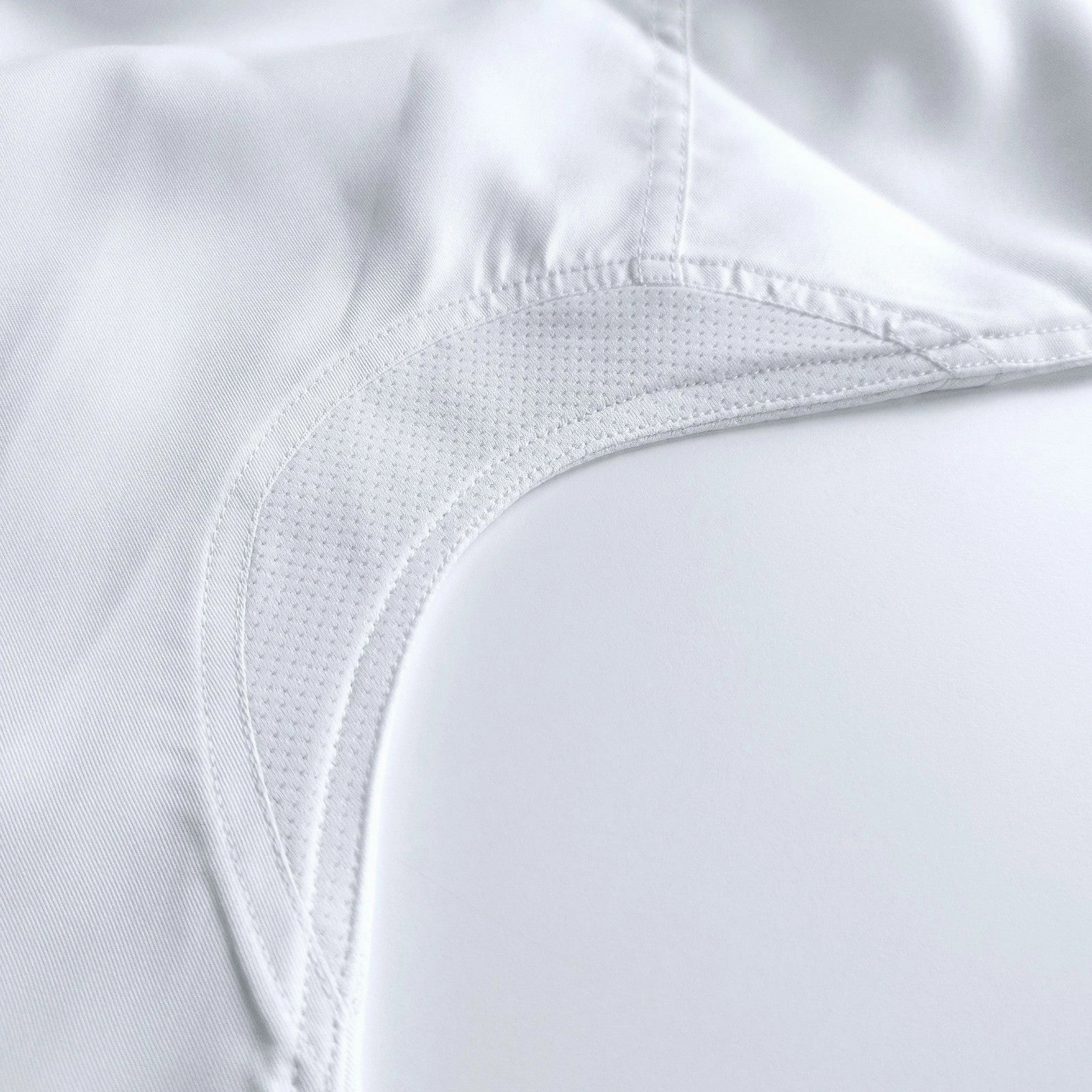 FlexibleSeamlessDesign Geometric Shapes adidas Adult WT Approved Taekwondo Uniform Suit   Belt Dobok