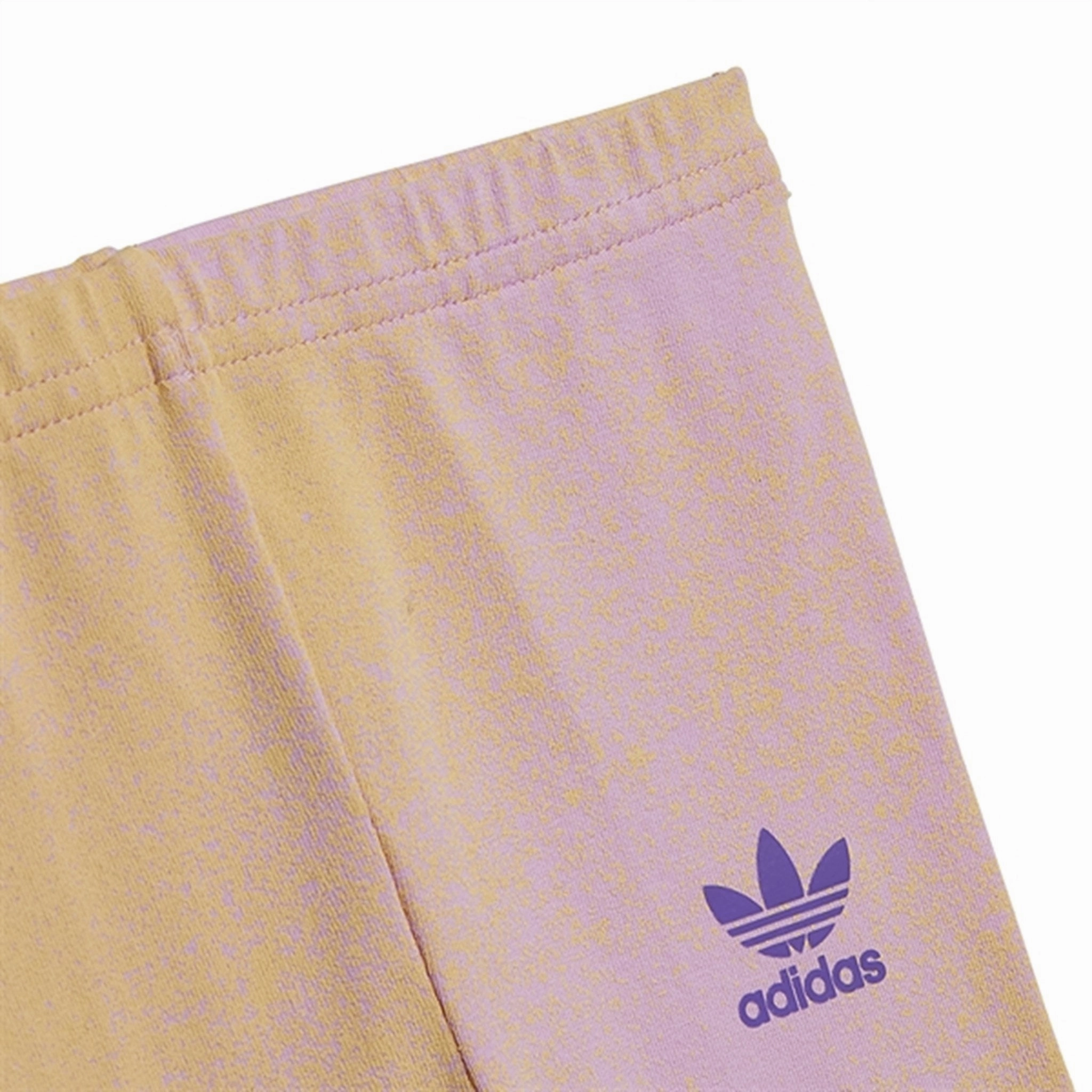 adidas Bliss Lilac Sweat Set Multipocket Functionality