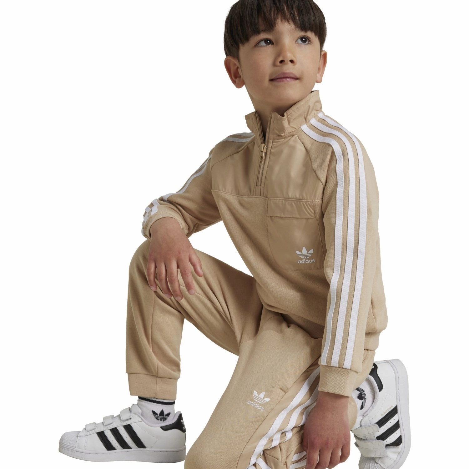 adidas Originals Magbei Crew Sweat Set Flexibility vacation