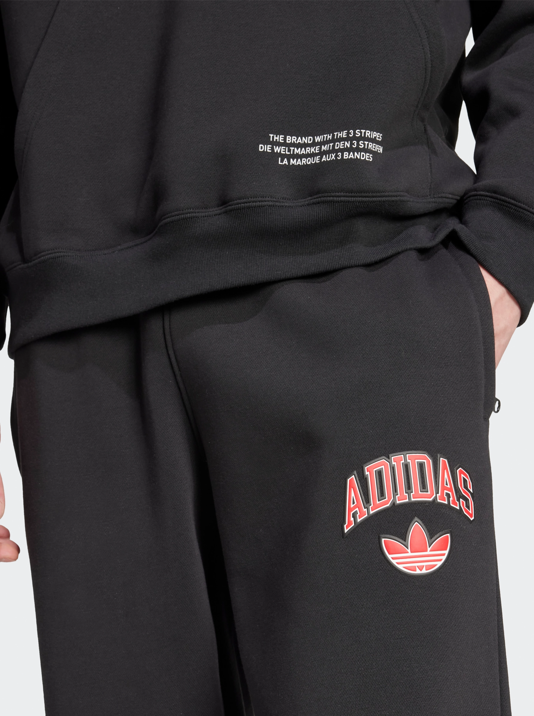 Extended Q12 Varsity Pants Cuffed hem Stylish Cut