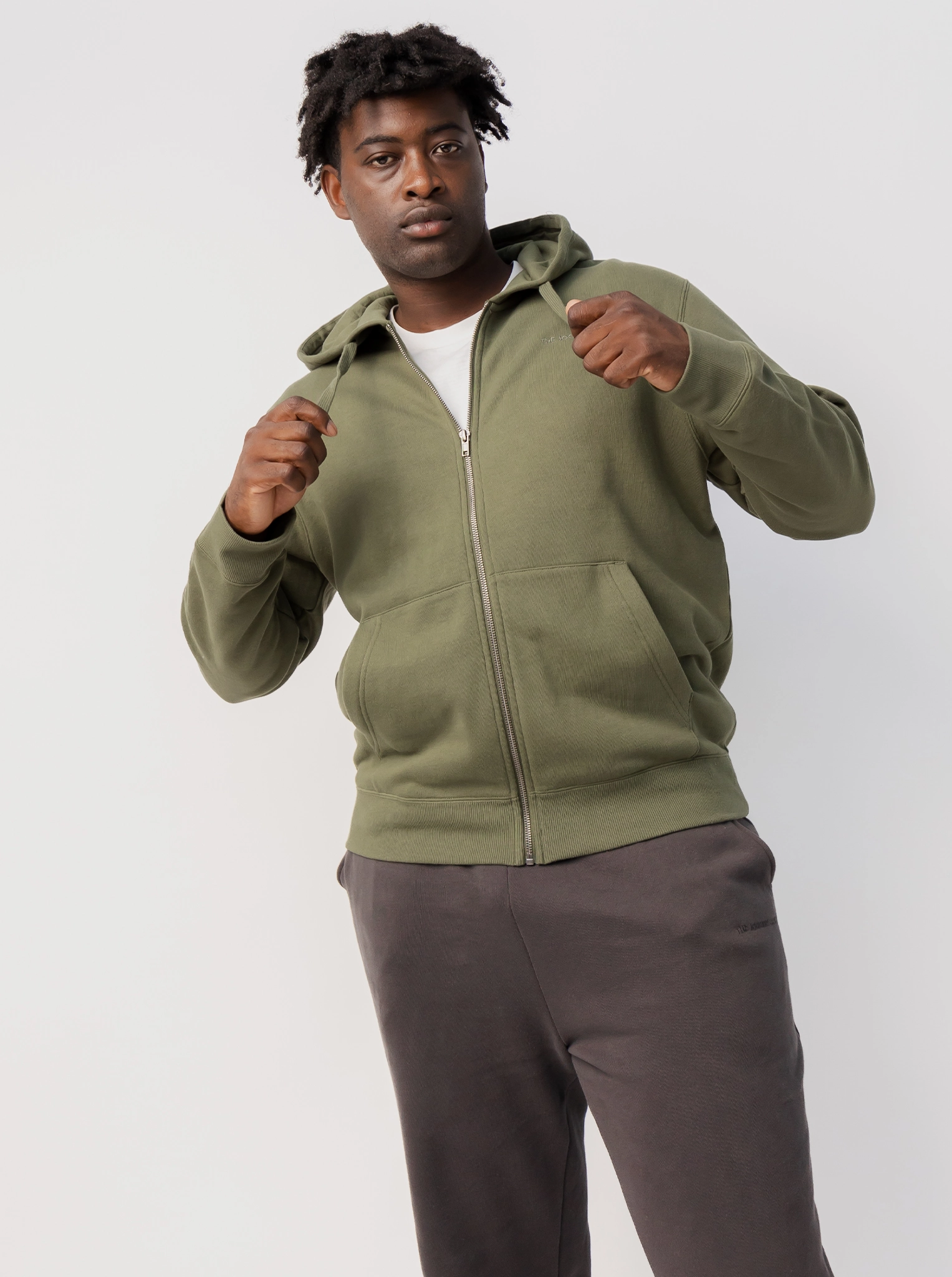 Minimalist Stitching Classic Full Zip in Fern