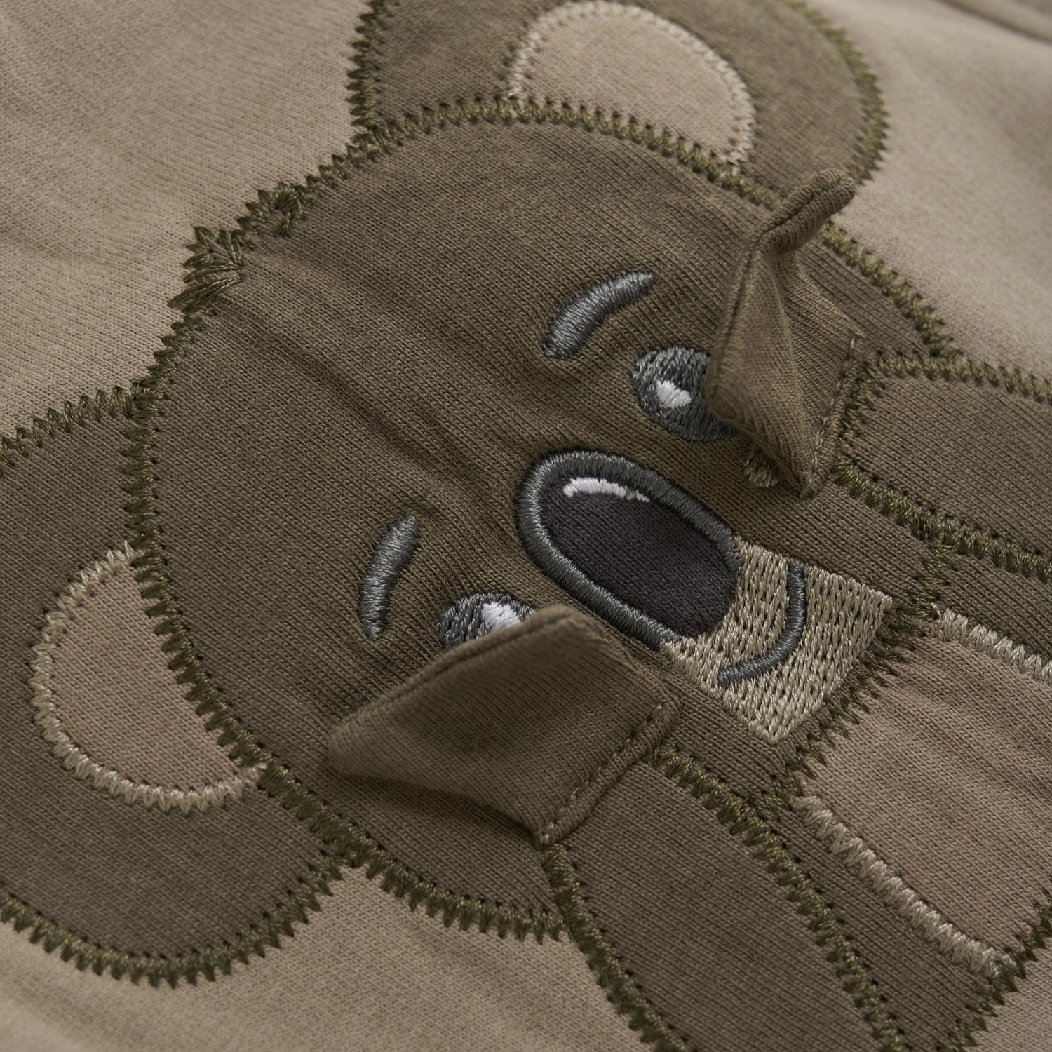 Minymo Taupe Gray Sweatpants advertising venue WindResistantBarrier