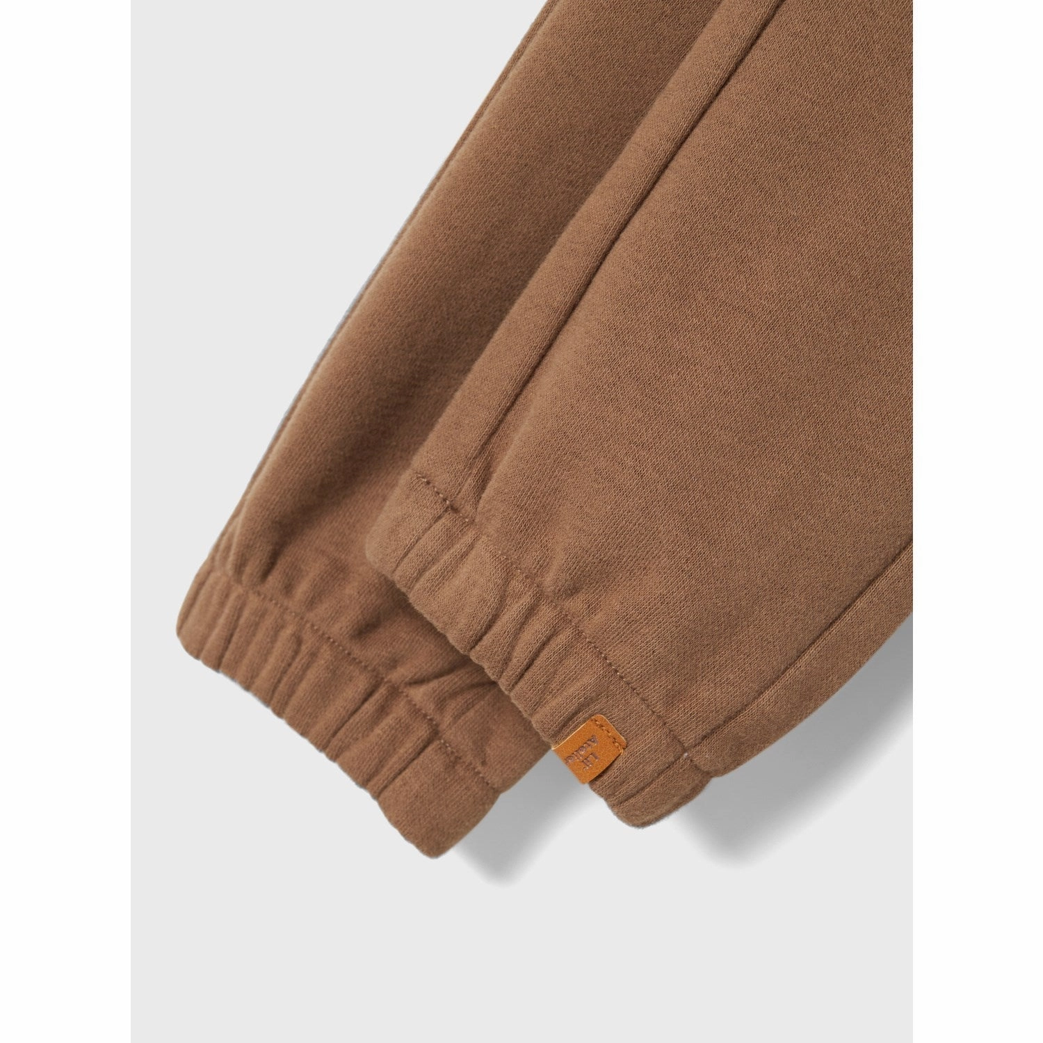 Lil'Atelier Shitake Ilondon Ros Sweatpants applique