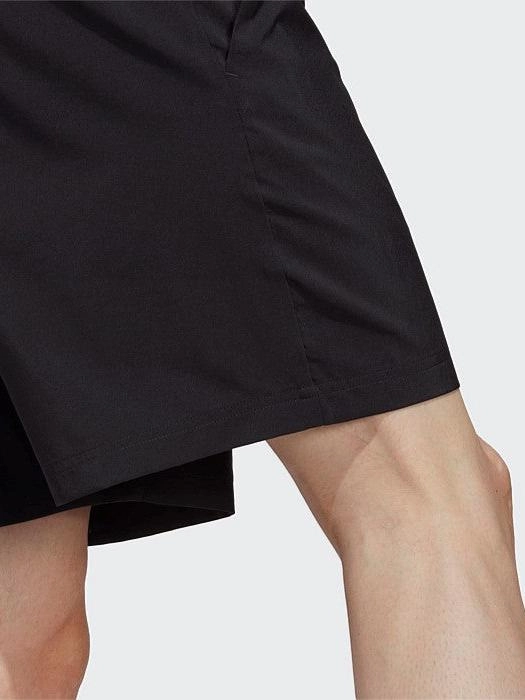 Aeroready Essentials Chelsea Small Logo Shorts Weekend Ready No Ride Up Design