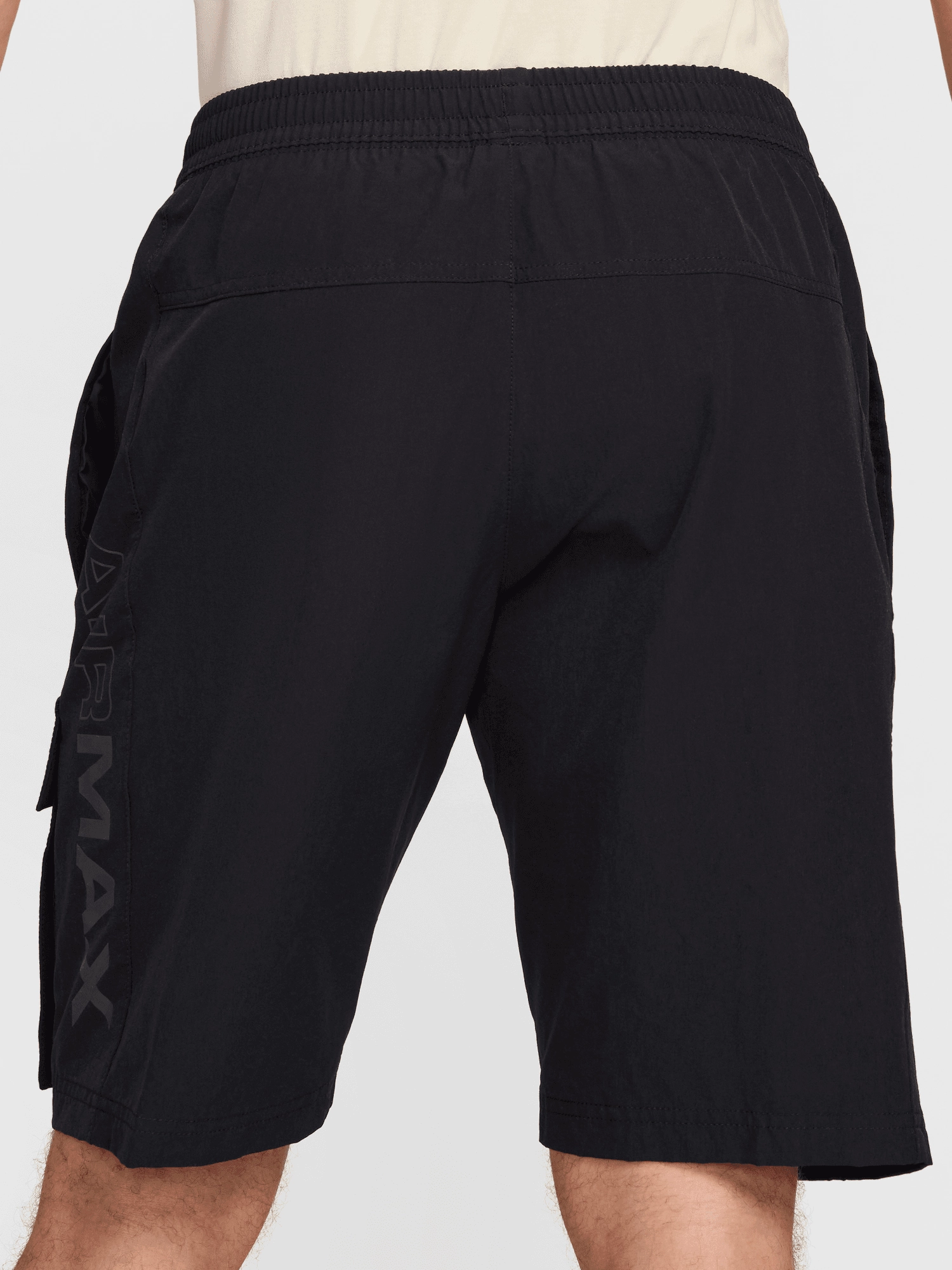 Flexible Hemline WideLegOpening Air Max Woven Men's Cargo Shorts