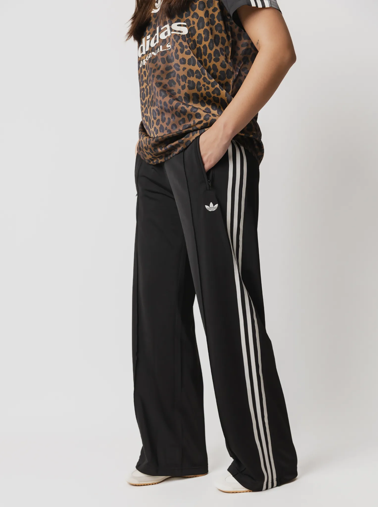 Adicolor Firebird Loose Trackpants Lightweight Construction Fresh Fit