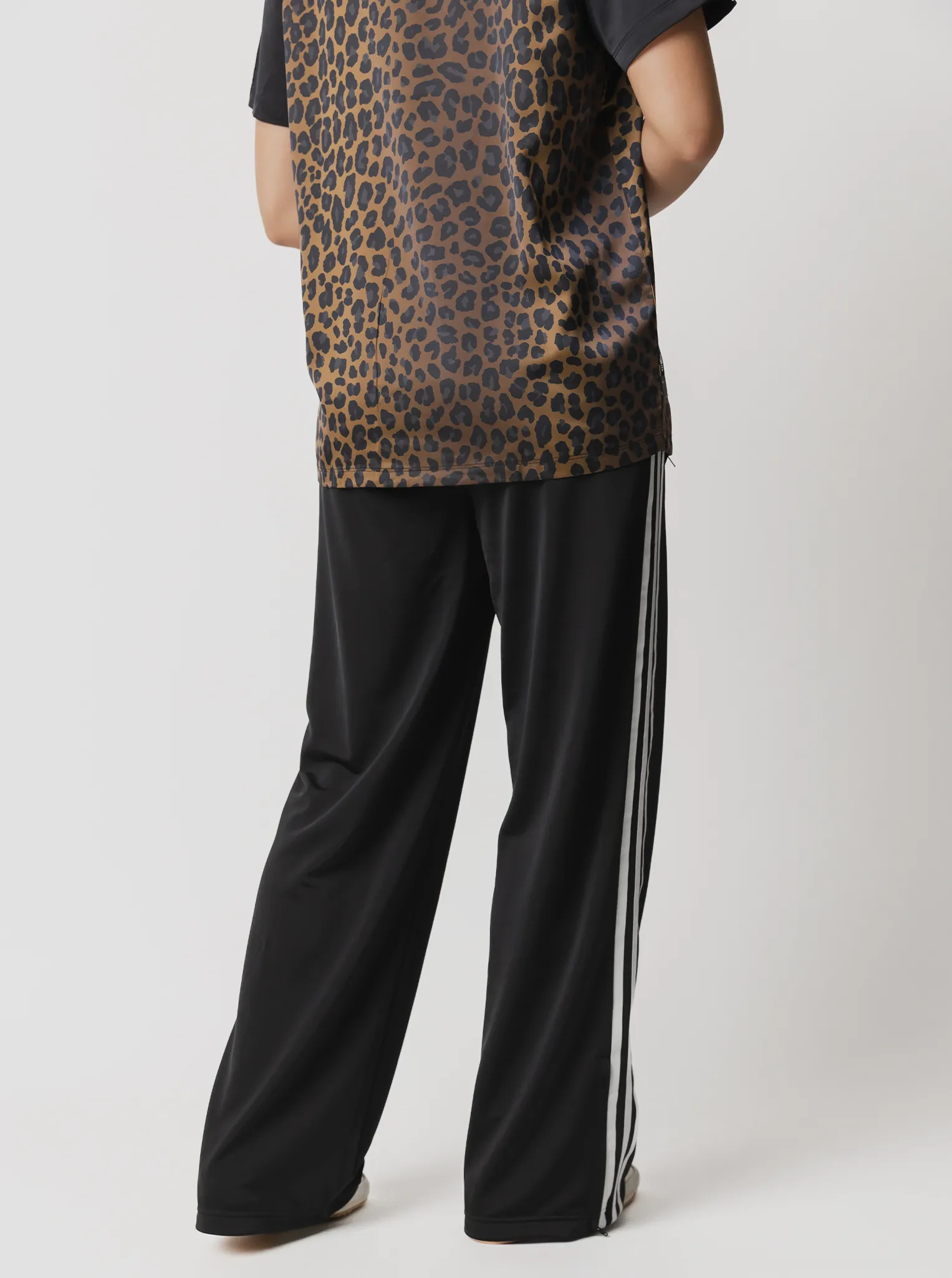 Soft Texture QuickReleaseClosures Adicolor Firebird Loose Trackpants