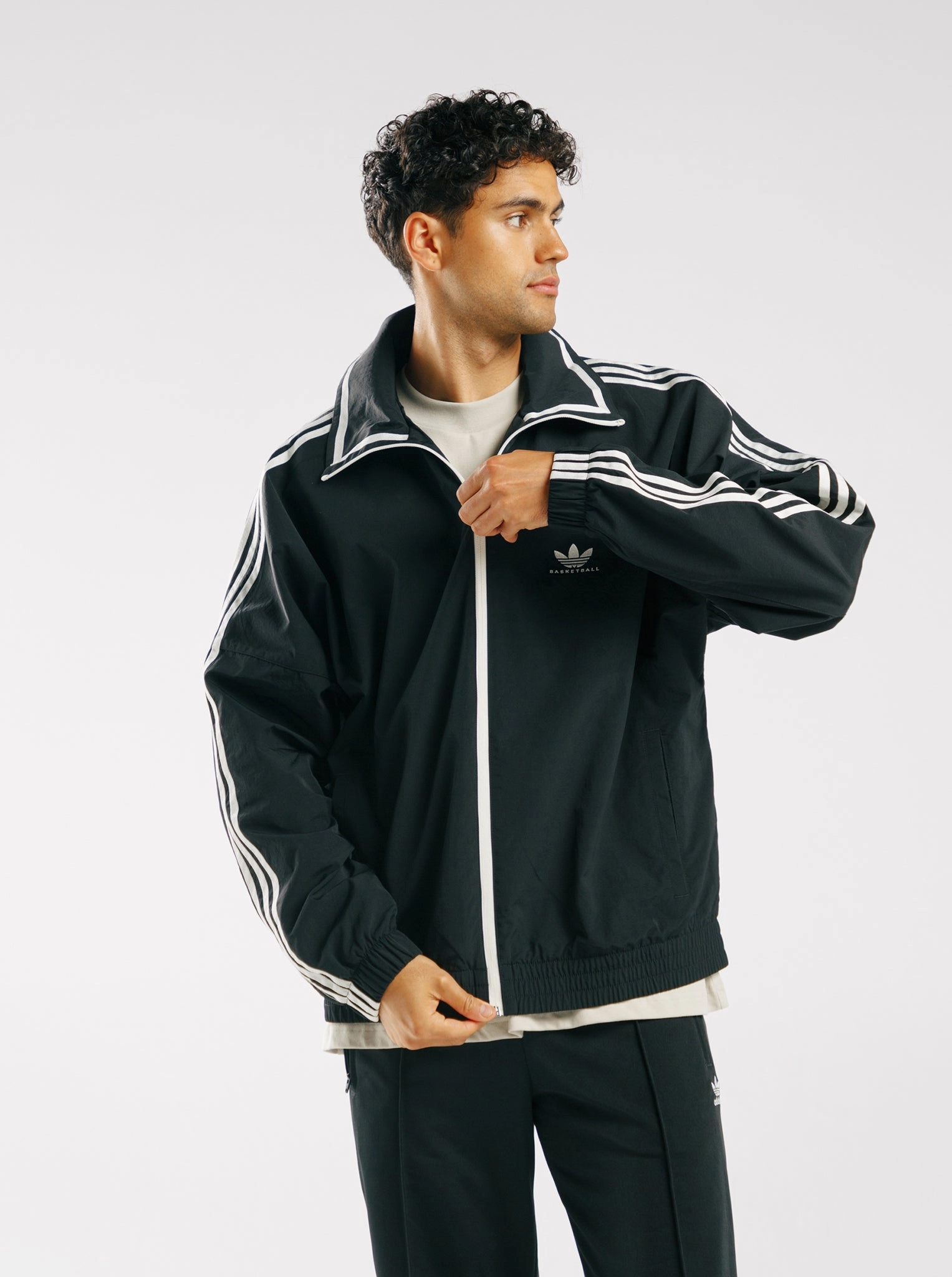 Basketball Shell Jacket Stretch Enhanced Mobility suitable for fashion contests