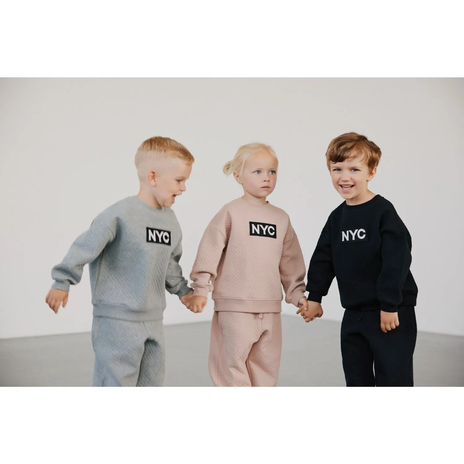 Sofie Schnoor Grey Melange Sweatpants advertising venue