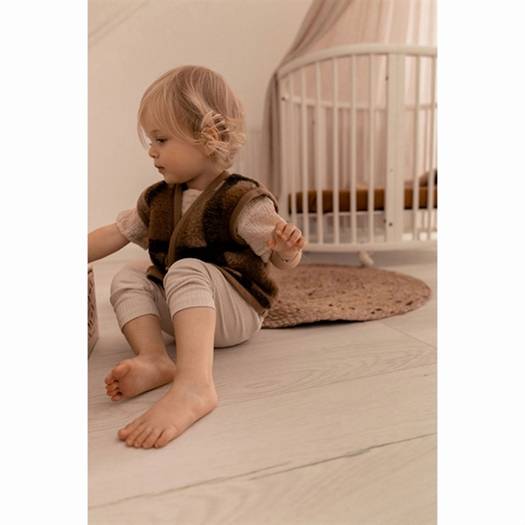 Alwero Vest Alpen Junior Krata Brown Favorite pair