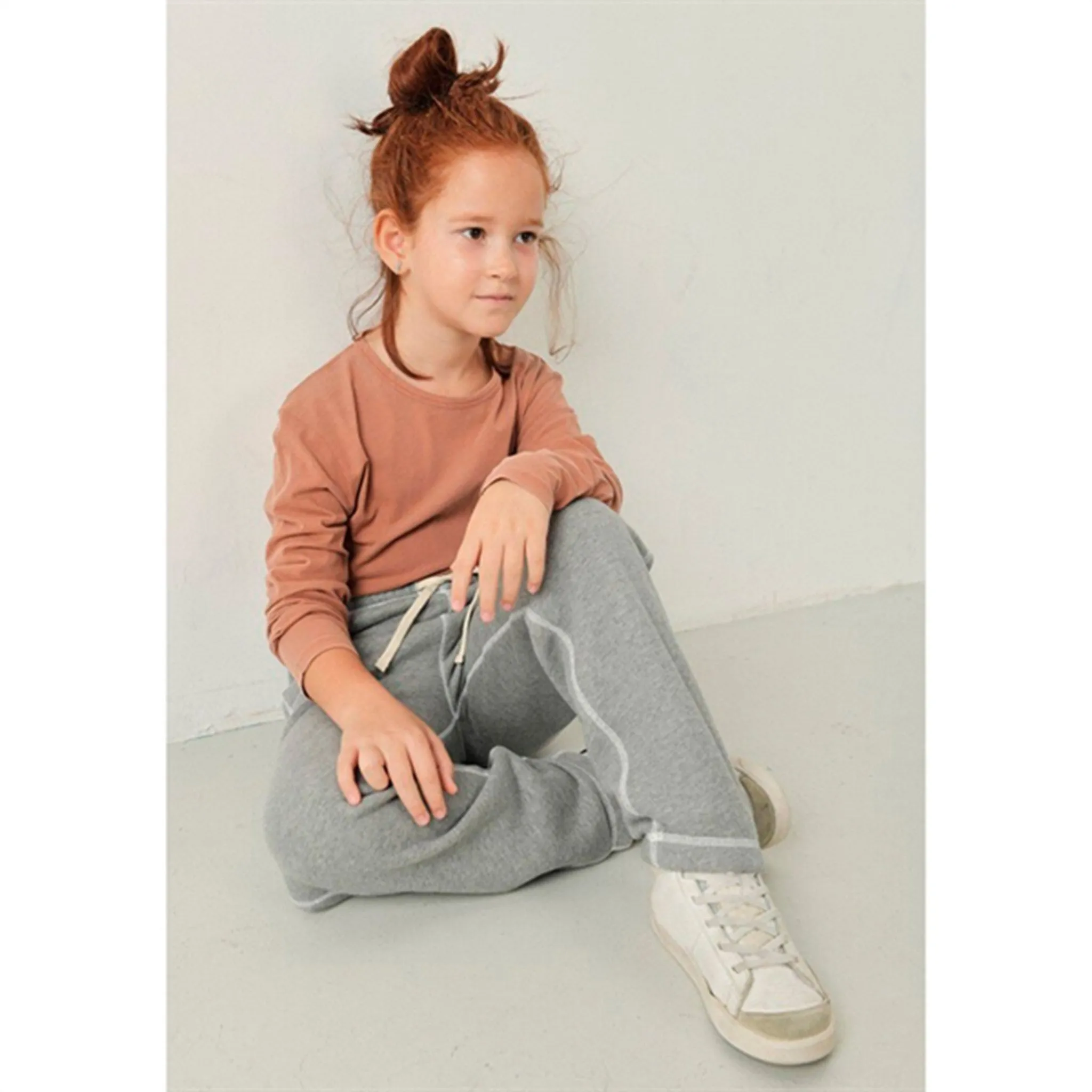 NonRestrictiveMobility American Vintage Sweatpants Gupcity Heather Grey