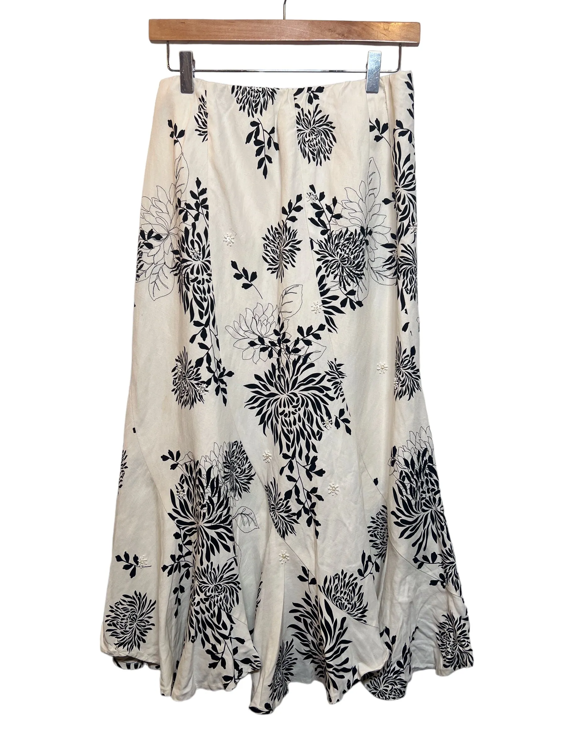 Women's White Floral Skirt (Size L) earthy shades