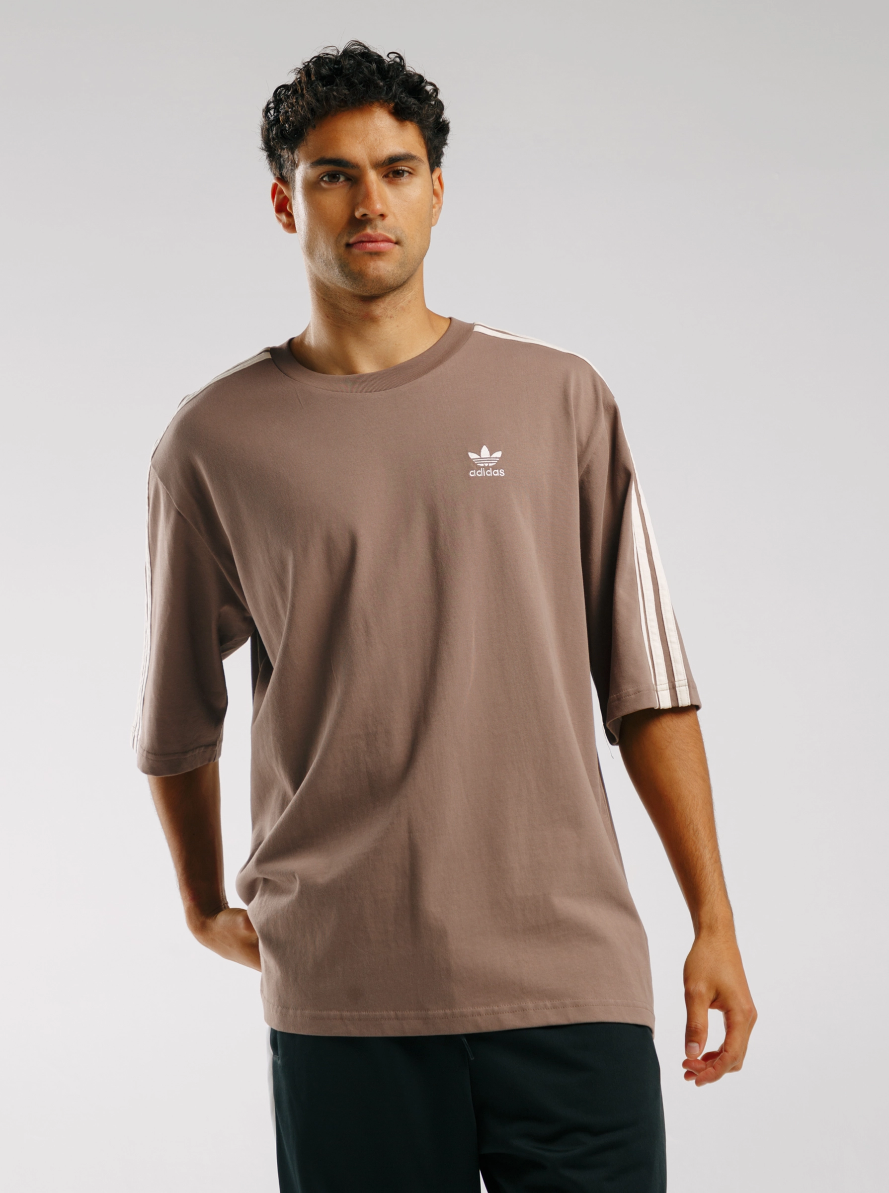 Oversized Tee Stylish Look