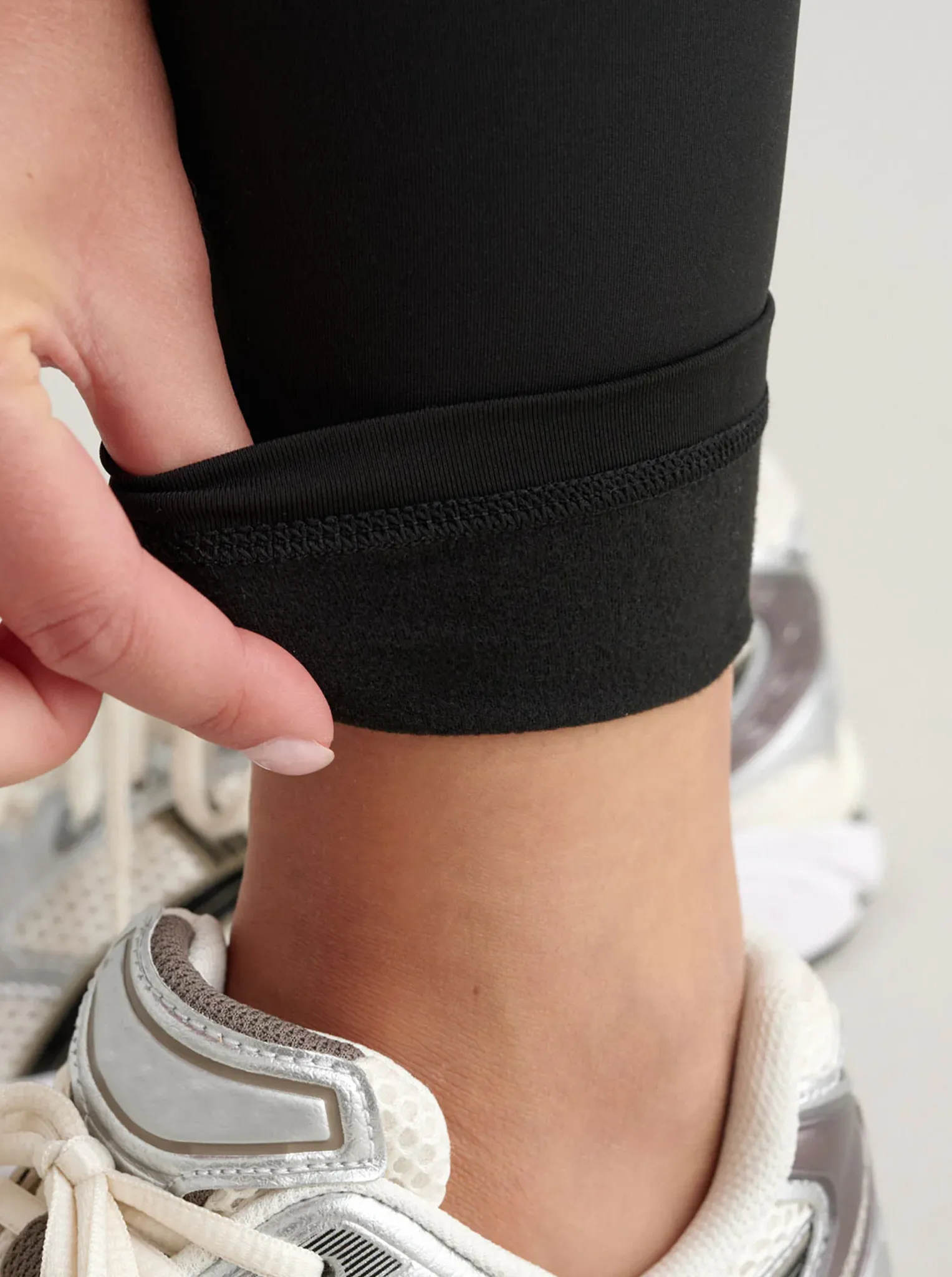 Black Warming Tights Trend Seeker Eco Friendly For Teens Skin Friendly