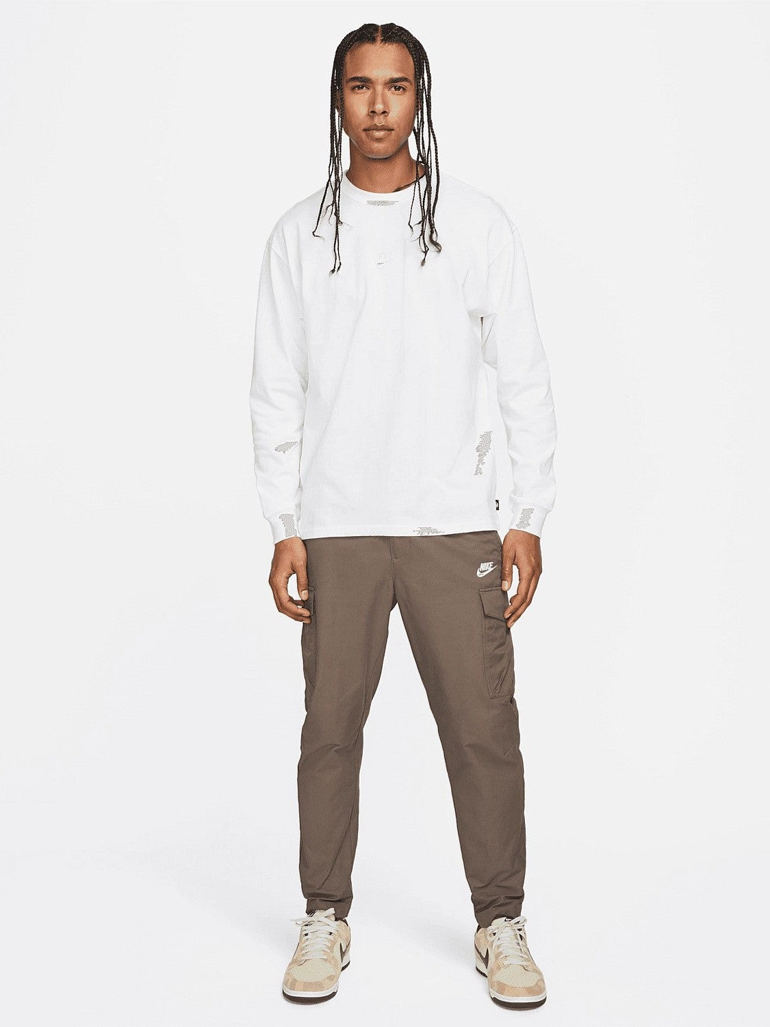 Sportswear Premium Essentials Long-Sleeve Tee Casual Touch