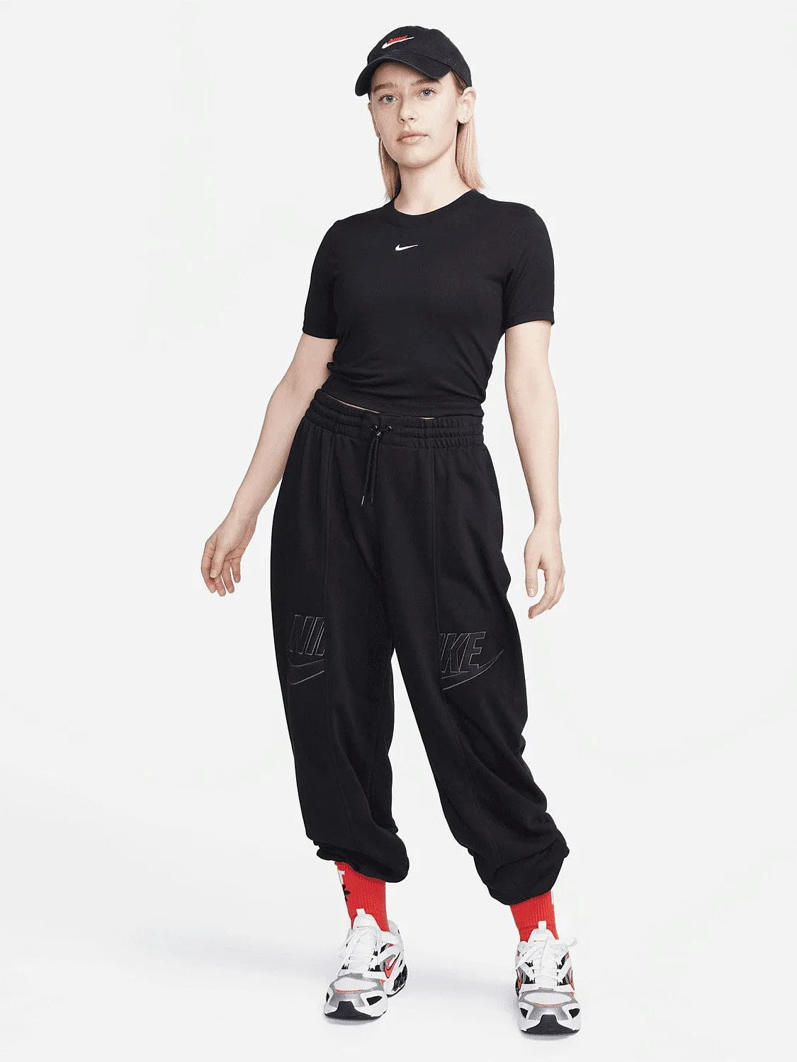 Sportswear Essential Slim-Fit Cropped T-Shirt Ultra Soft Blend Fit For Comfort