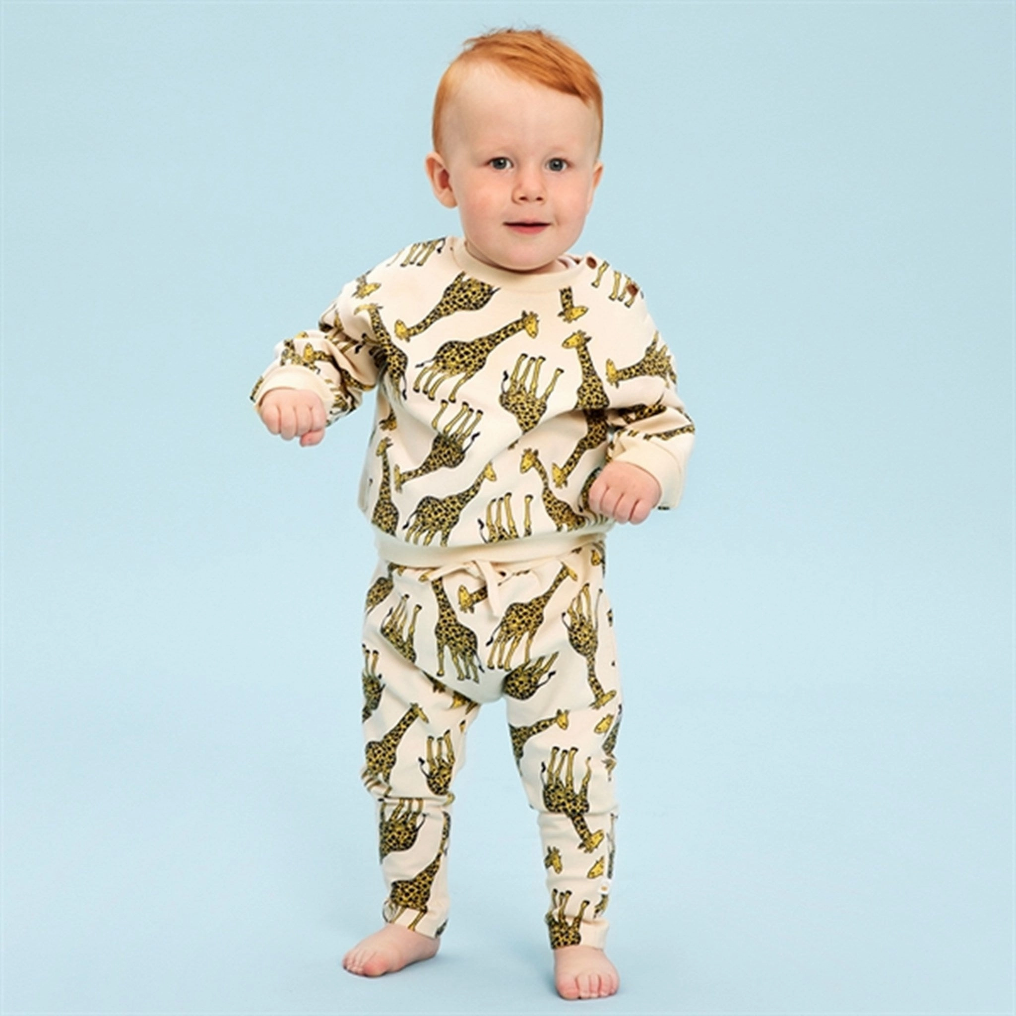 Button Closure THE NEW Siblings White Swan Frej Sweatpants