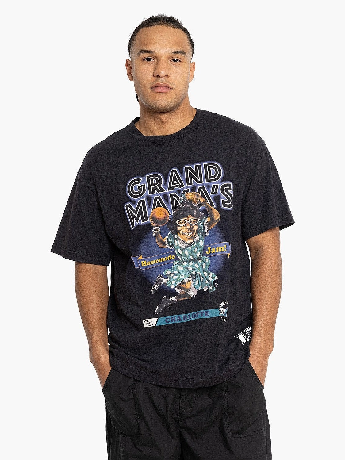 Round neck simplicity Charlotte Hornets Grand Mamas Tee