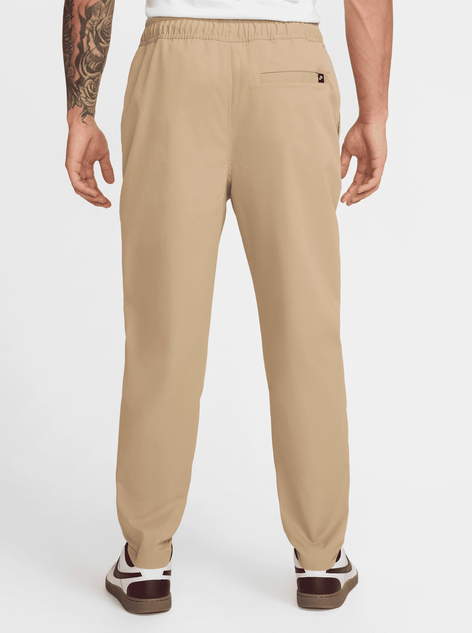 TemperatureRegulation Woven Parachute Tapered Pant
