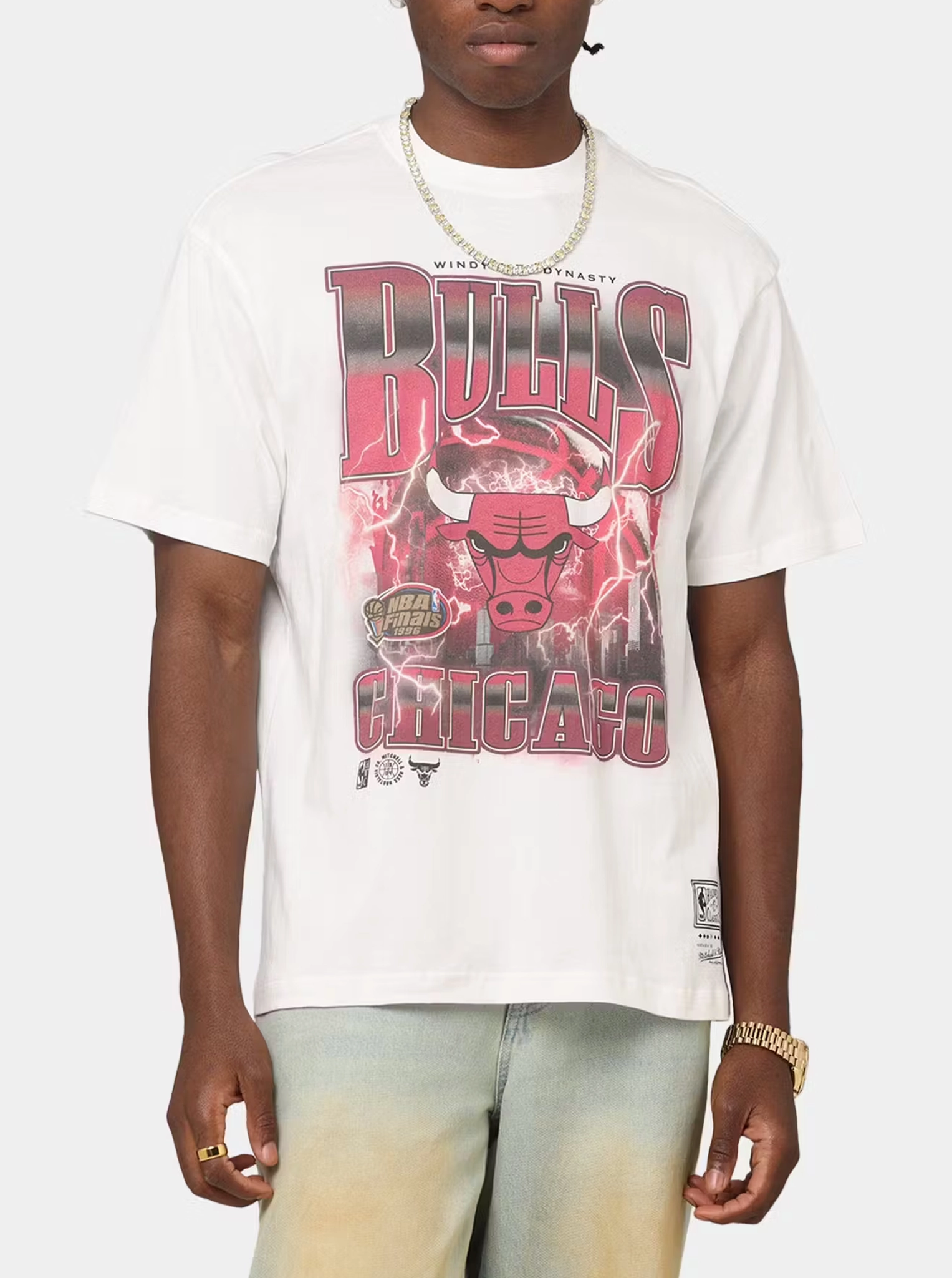 Chicago Bulls City Strike Tee Street Trendy