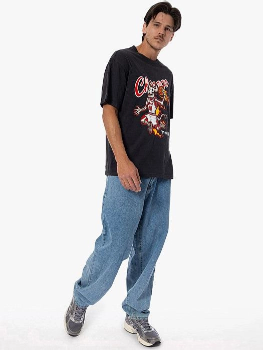 Adjustable Hem Layering Must-Have Chicago Bulls On Fire Tee