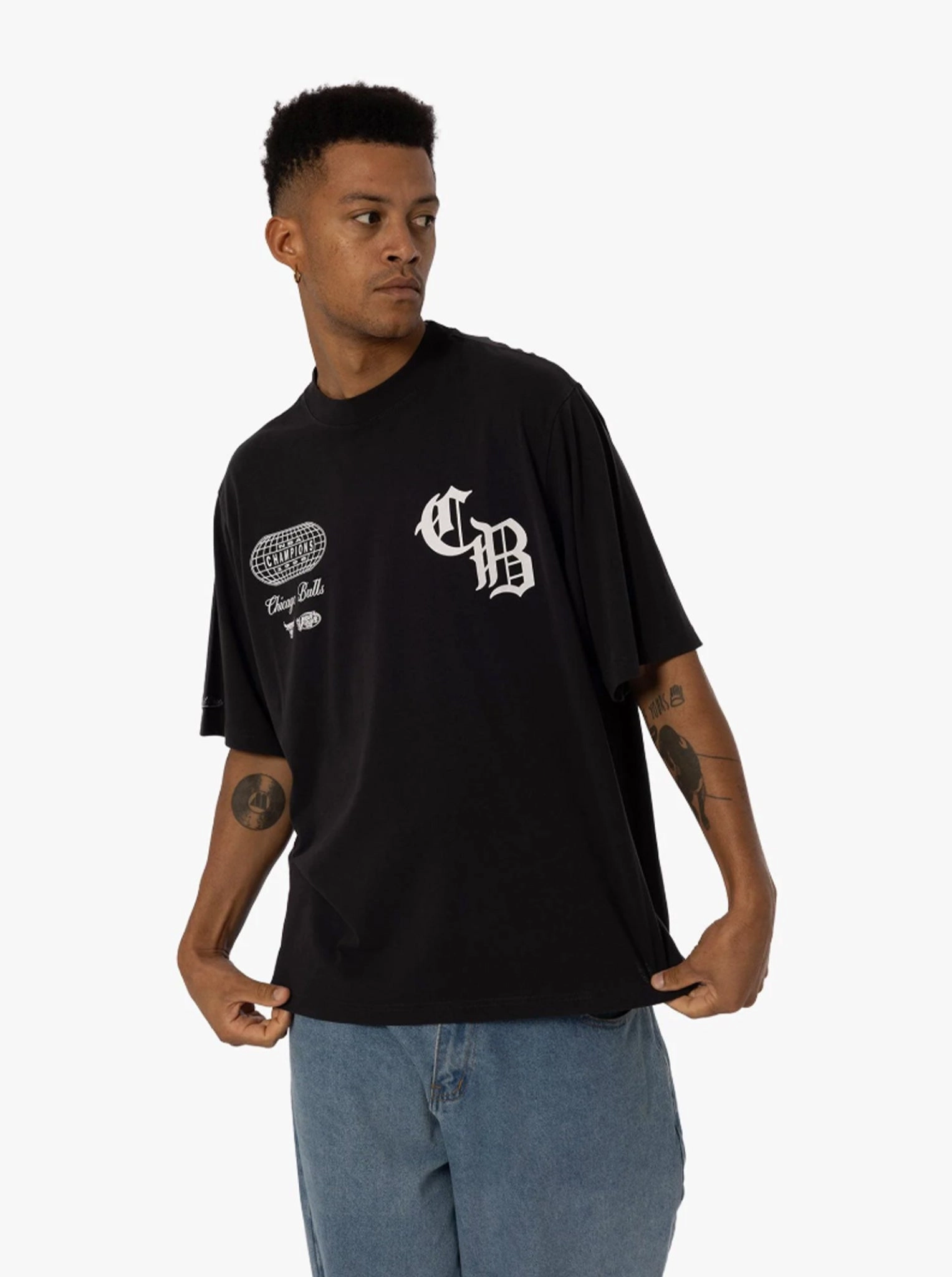 Chicago Bulls Roll The Dice Tee Universal Silhouette