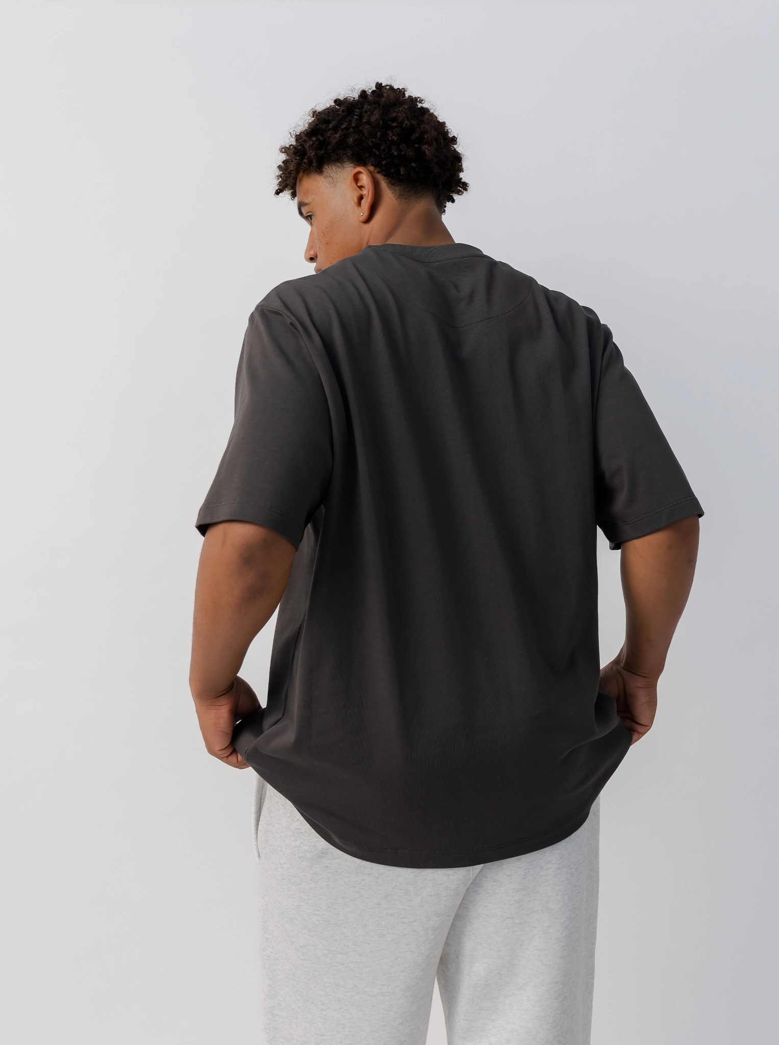 Smart Fit Breathable Material Classic Logo Heavyweight Track Tee