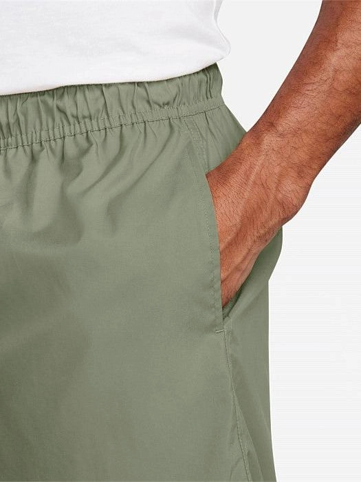 Light Reflective Trim Club Flow Short