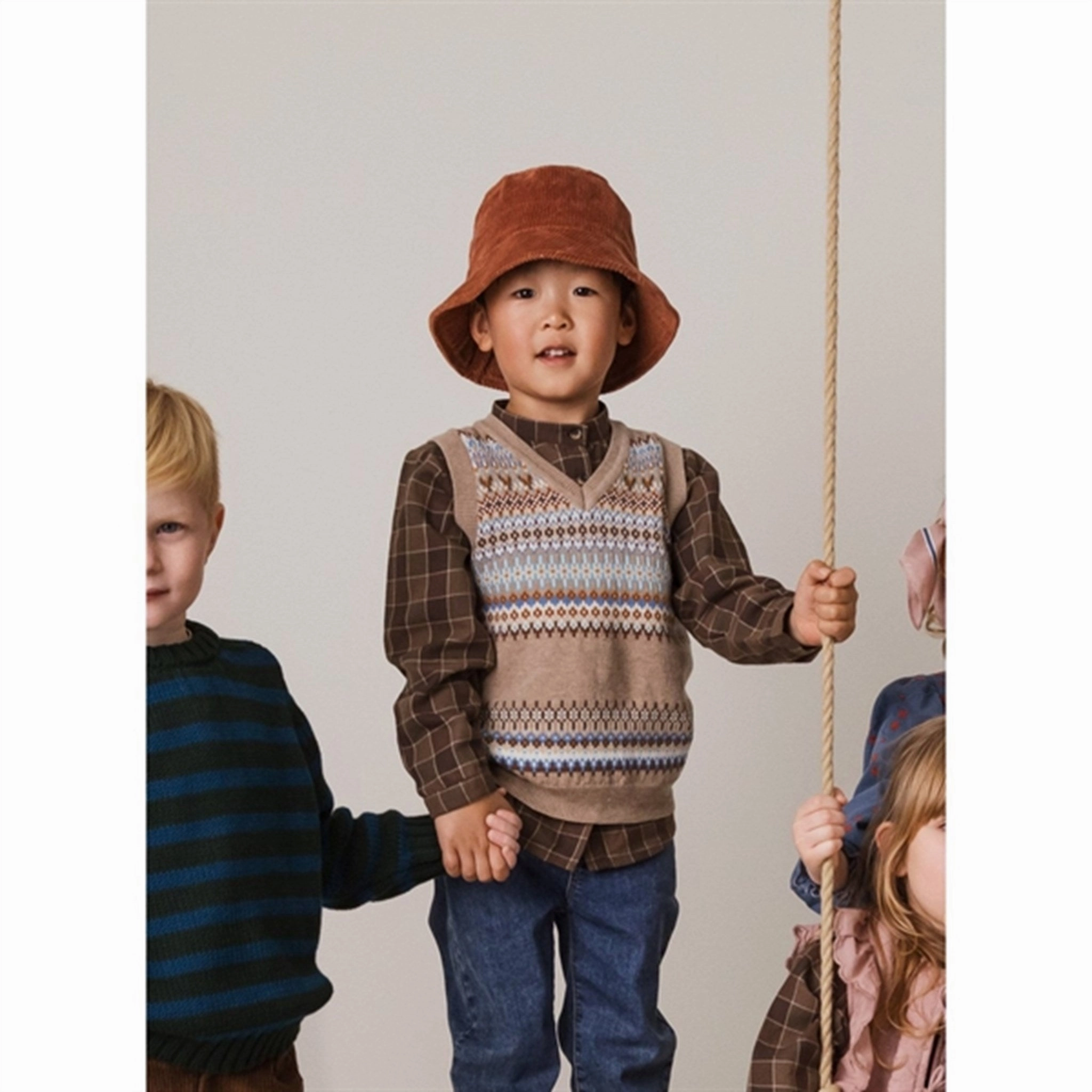 MarMar Wool Driftwood Mix Tono Knit Vest Odor Resistant