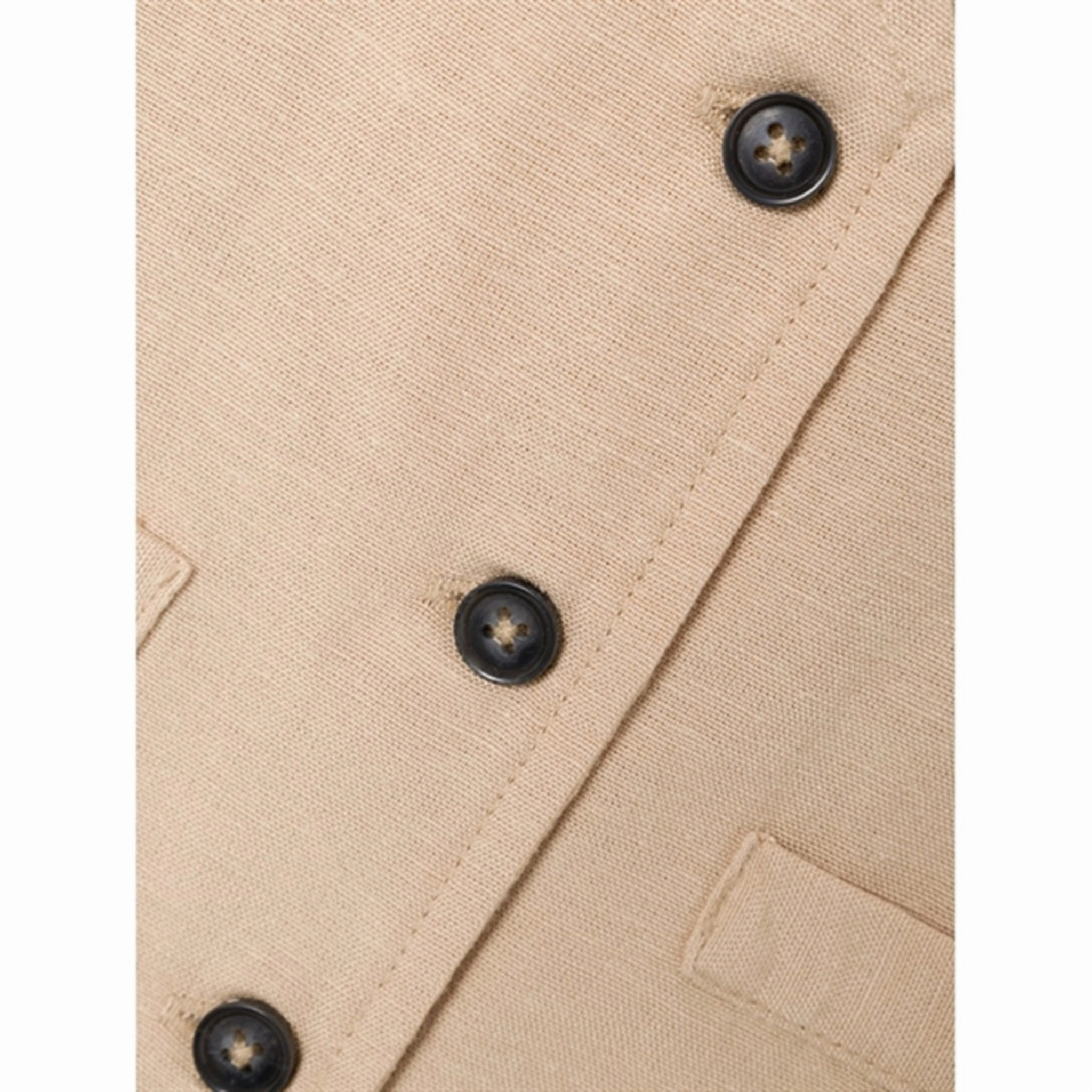 Name it Humus Faher Vest low - cost materials