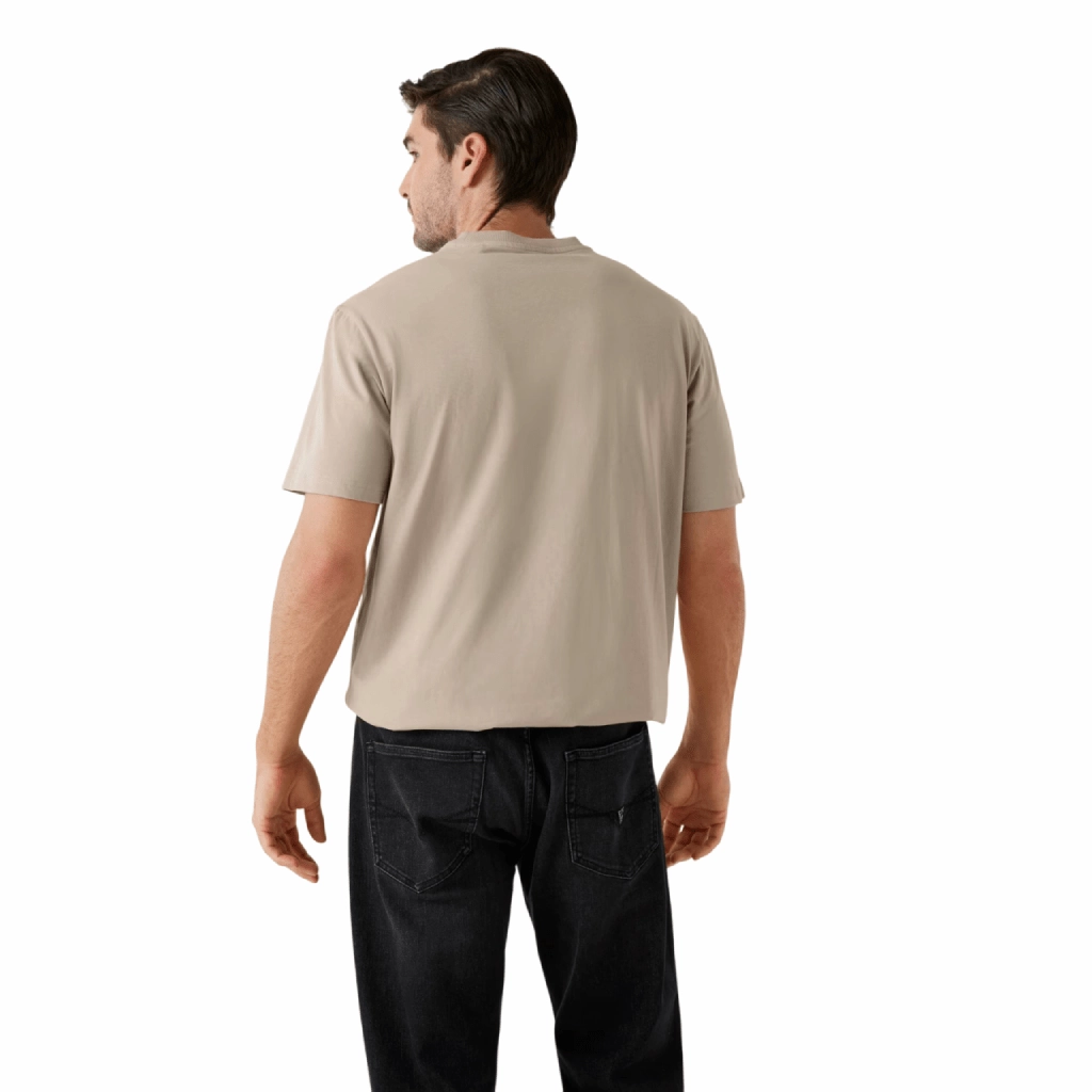 Light and Breezy Guess Small Logo T-Shirt Men