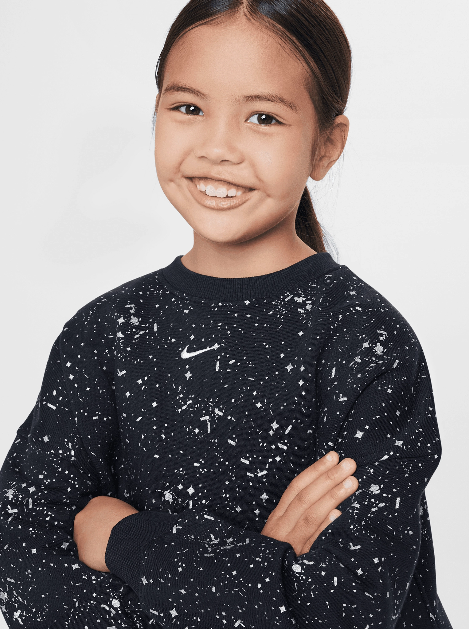 Sportswear Club Fleece Crew-Neck Sweatshirt Youth Leather Accents Ringtail possum like