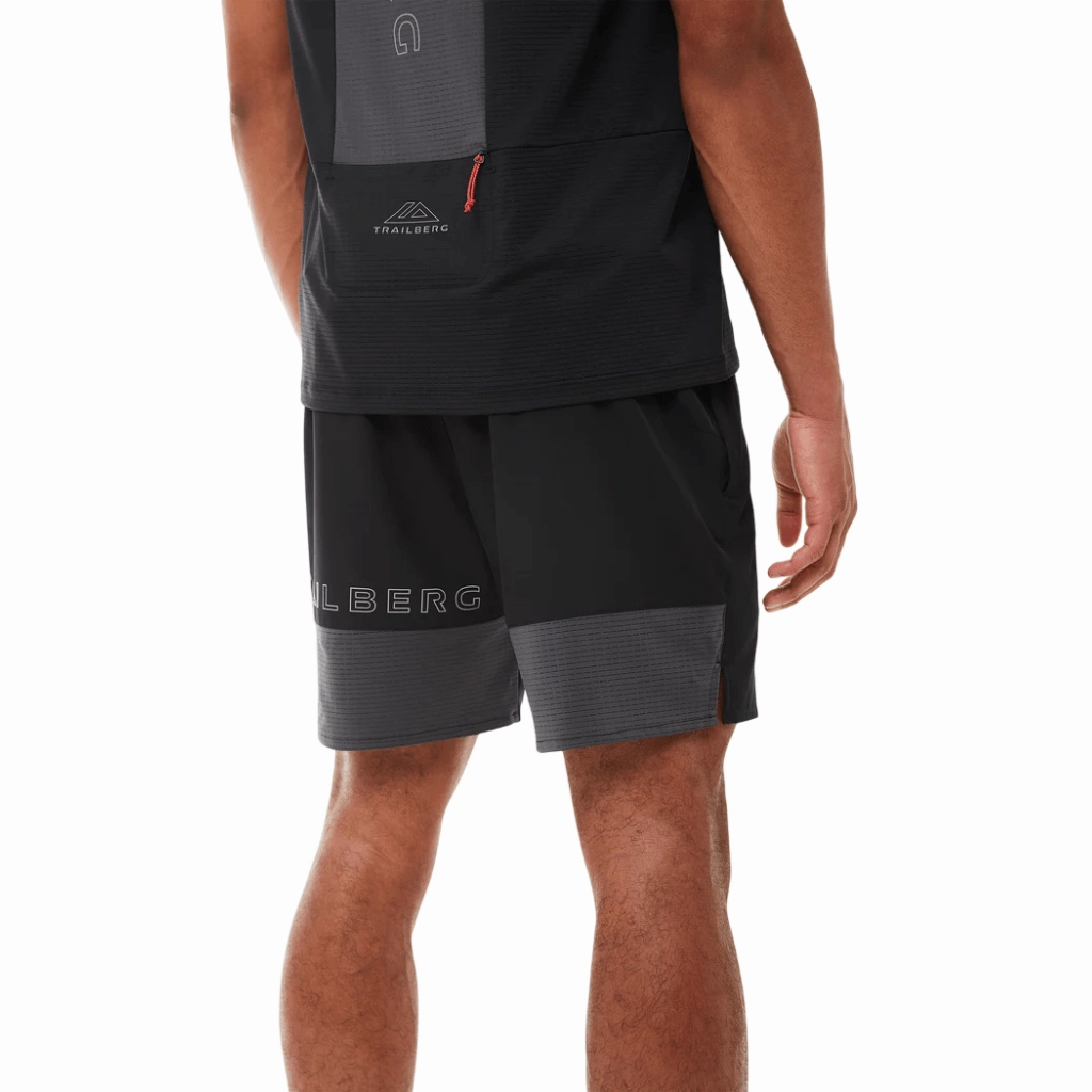 Contoured Cuff Design Trailberg Rapid Dash Short Men