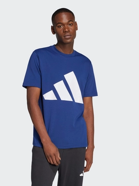 Everyday Outfit EcoFriendlyMaterial Essentials Big Logo Single Jersey T-Shirt