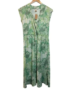 Debreceni Ruhagy??r Women's Green Floral Dress (Size L) Shirred-Detail