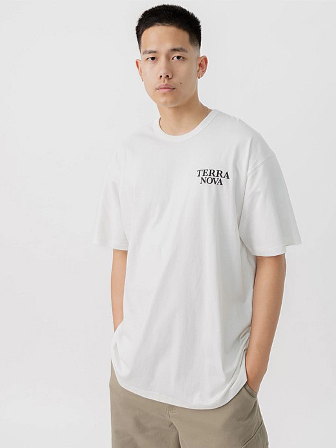 Carabiner Graphic Tee Comfy Fit SlimFit