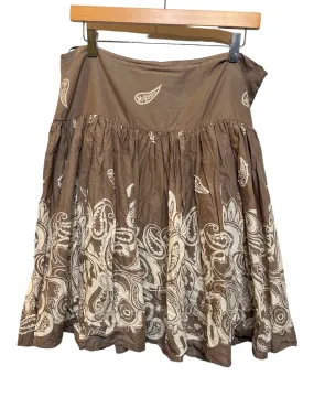 Khaki Pleated Skirt (Size XL) garden work Mood Piece
