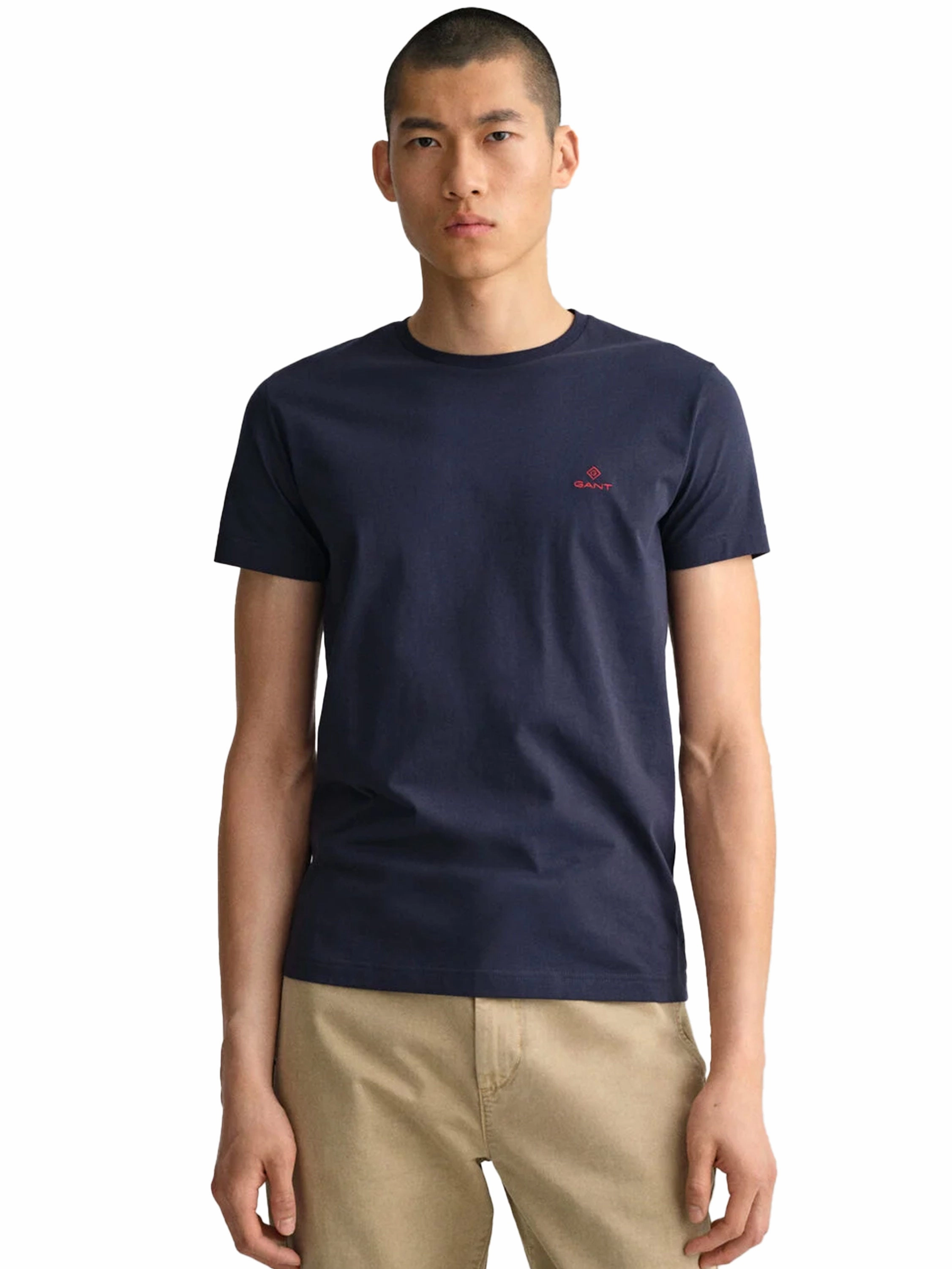 simple design Gant Contrast Logo | Mens Crew Neck T-Shirt
