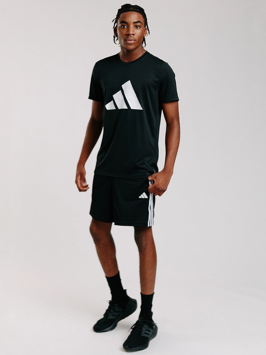 Versatile Style Trend Unisex Core Training Essentials Feel Ready Logo T-Shirt