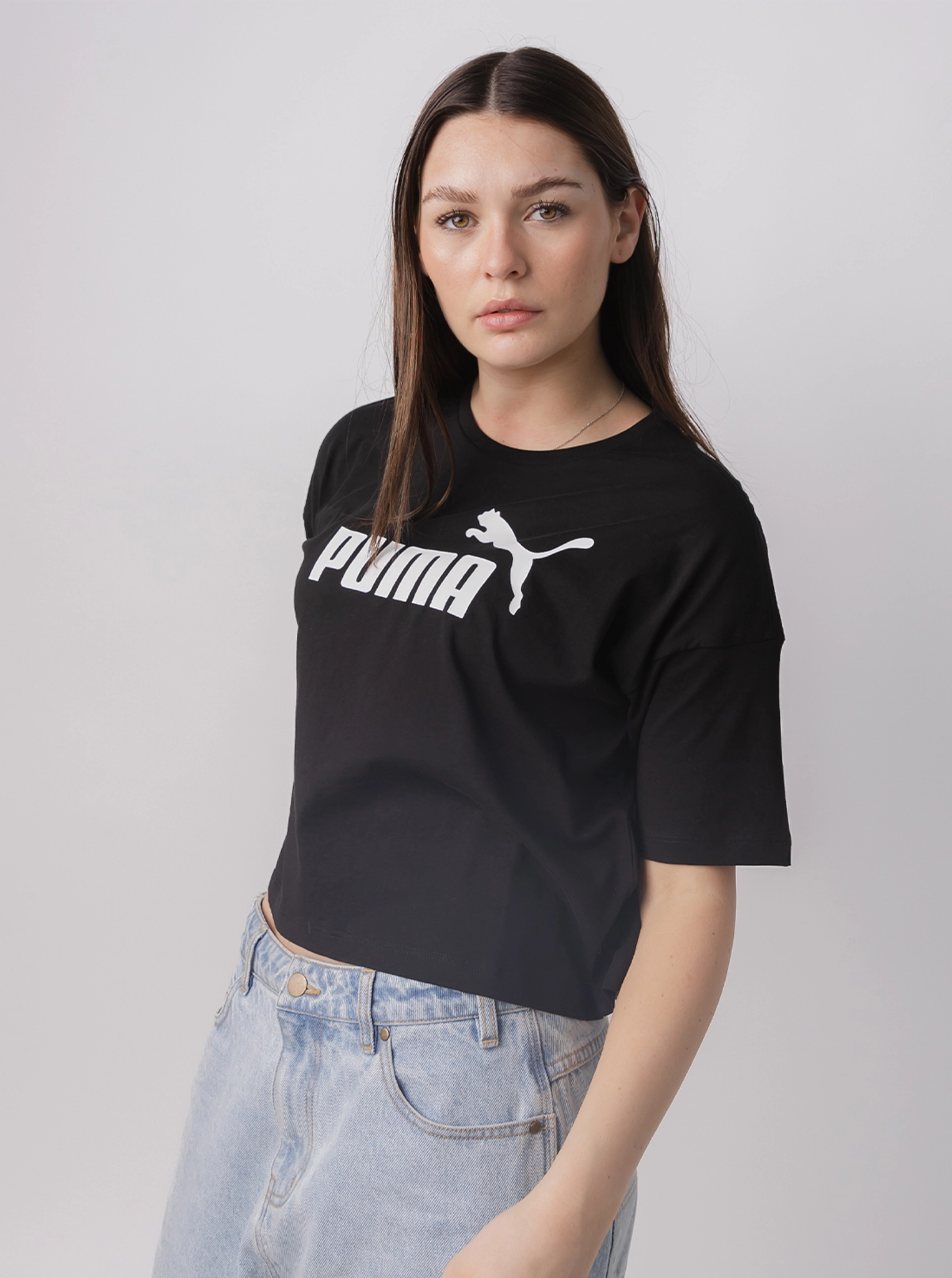Trendy Fabric Plus size clothing Essential Cropped Logo Tee