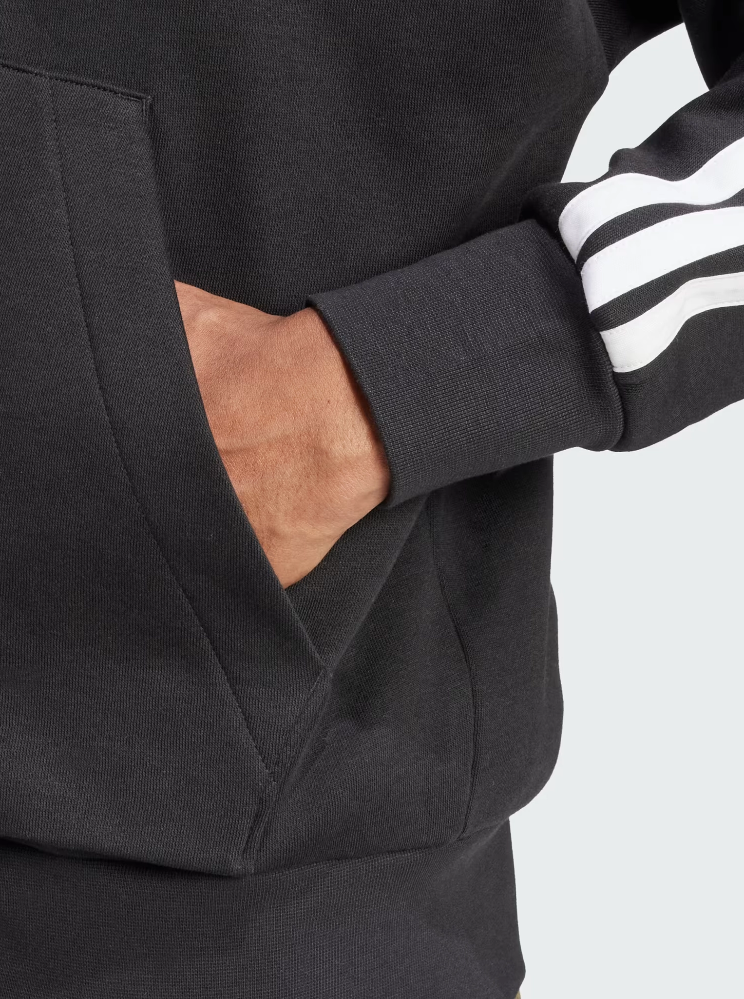 Essentials 3-Stripes Fleece Hoodie Hippo like