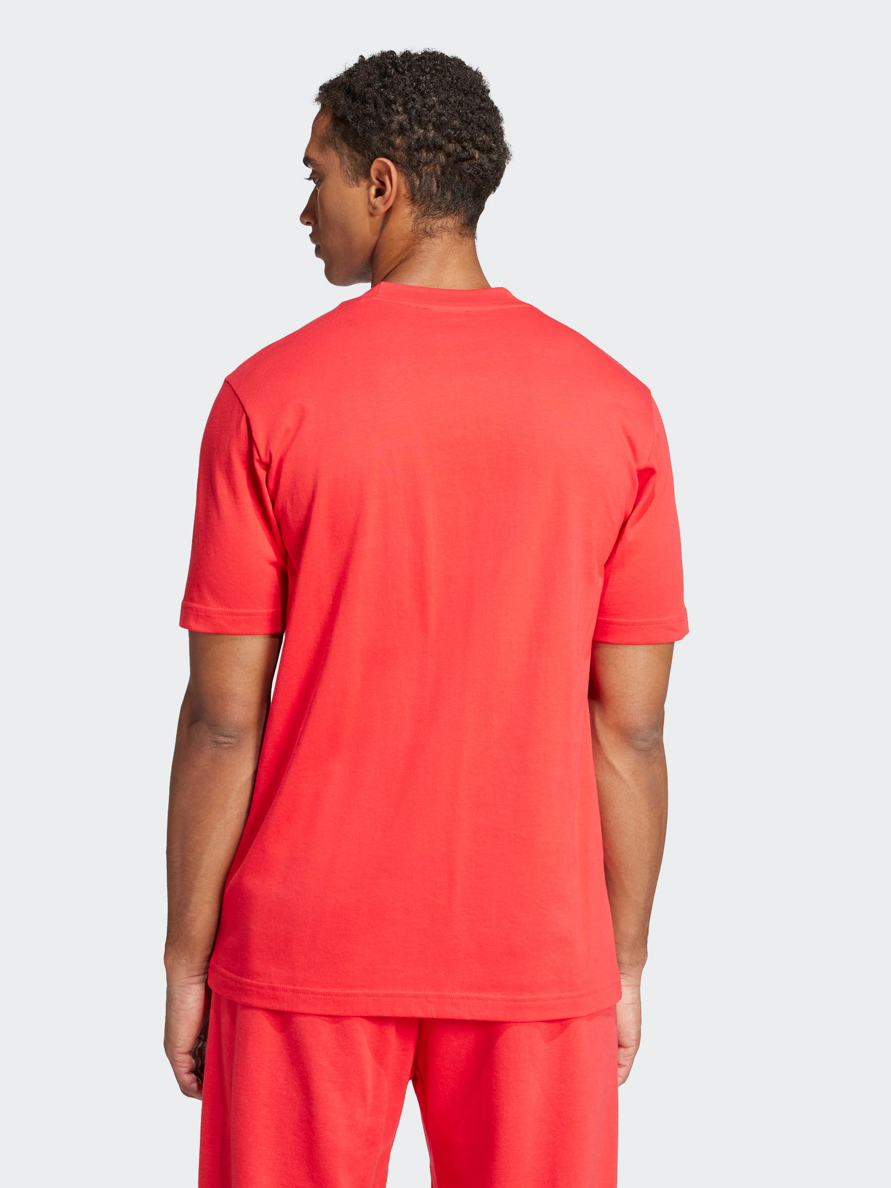 Modern Trend Look Classic Vibes Essentials Big Logo Single Jersey T-Shirt