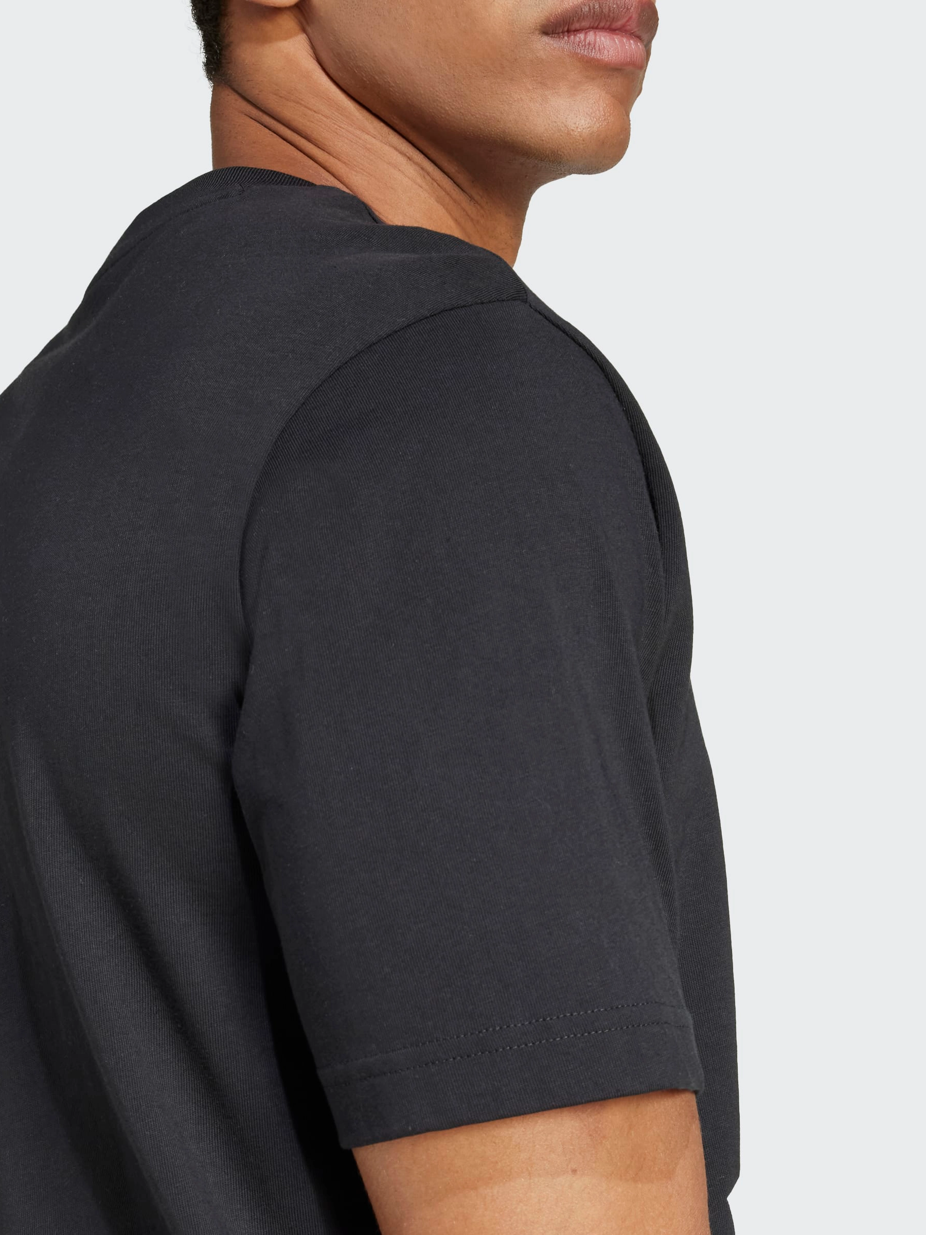 comfortable option Essentials Big Logo Single Jersey T-Shirt