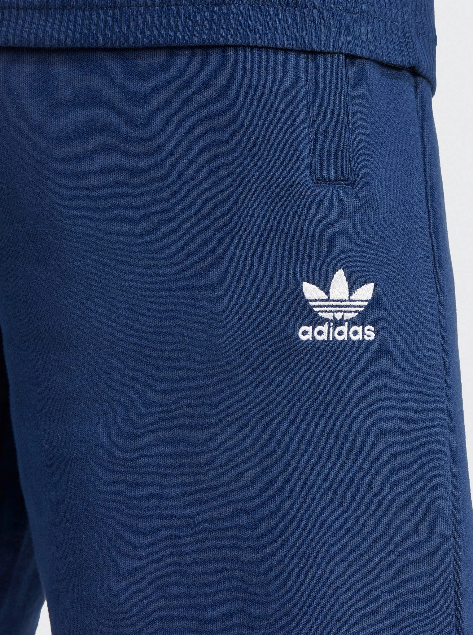 Flexible Fabric Athletic Shorts Essentials Trefoil Shorts