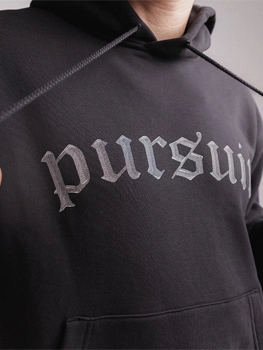 MoistureWicking Technology Chrome Heavyweight Pullover in Black