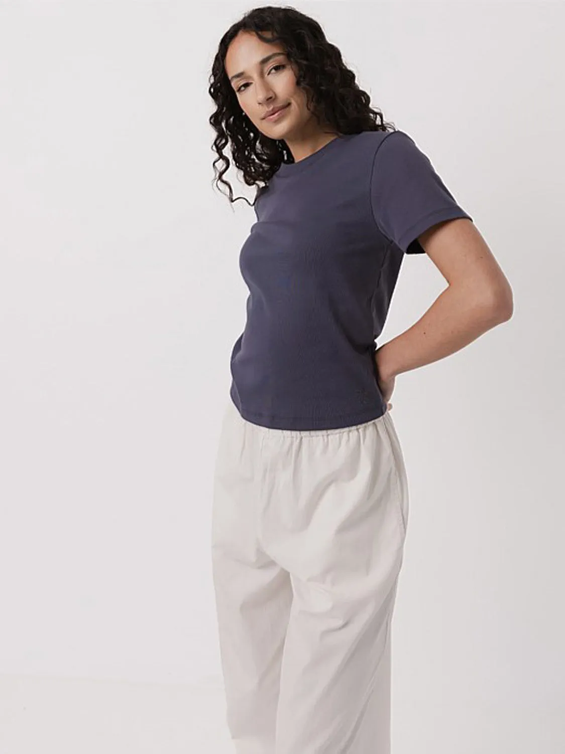 Running Speed Comfort and Breathable Everyday Tee in Midnight